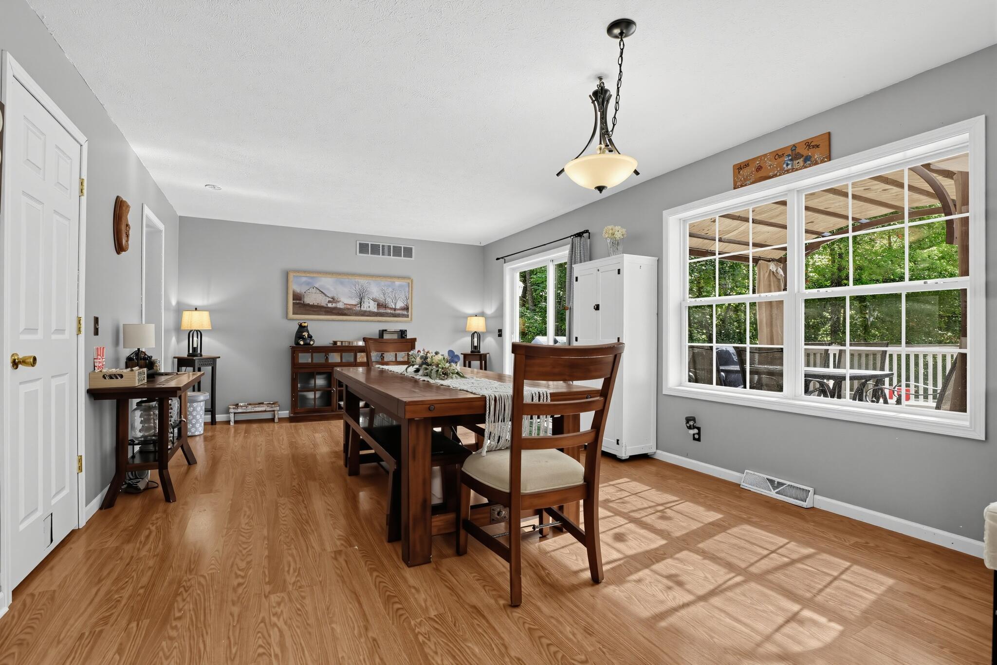 45101 Dunn Road Property Photo 18