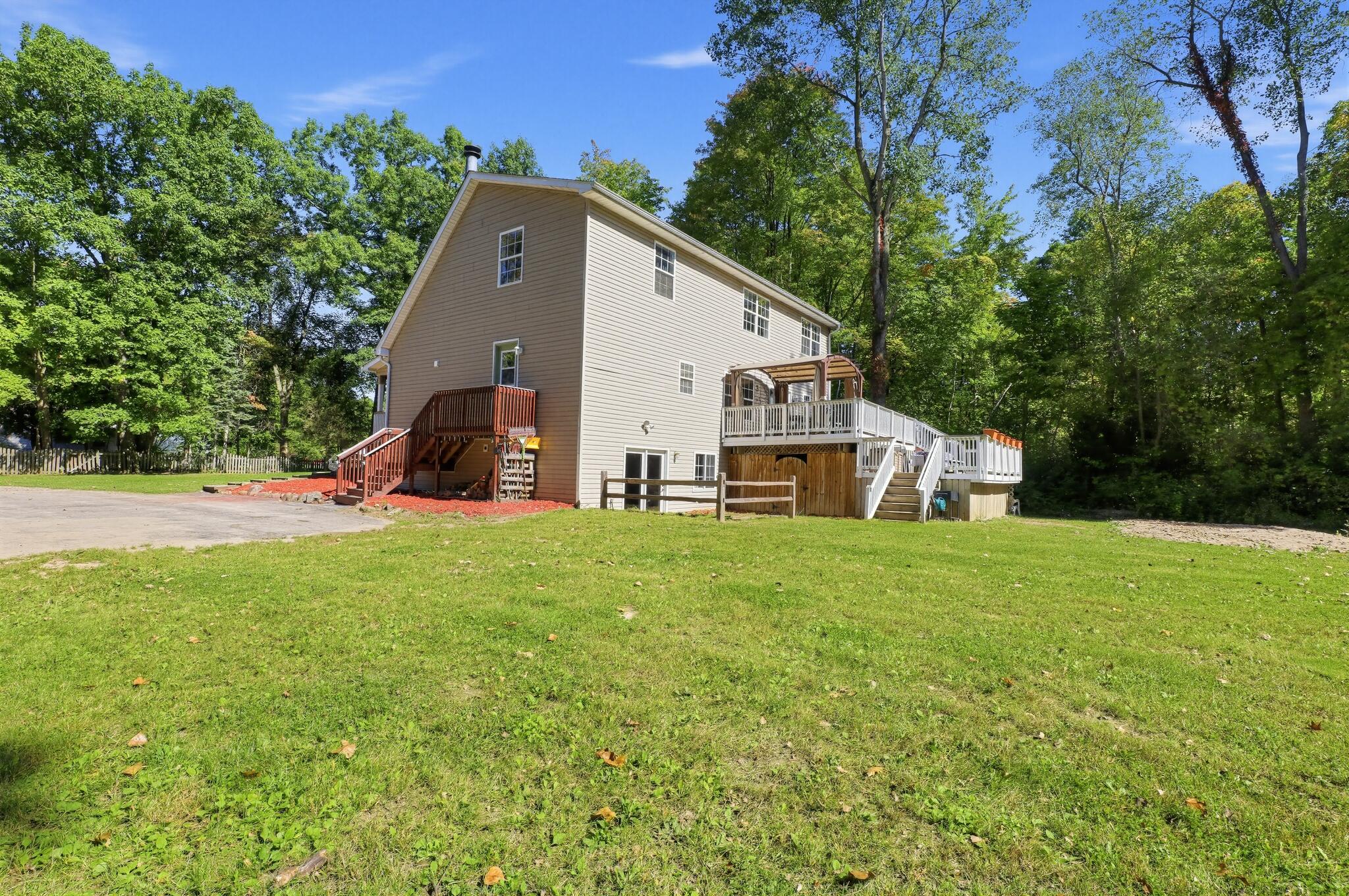 45101 Dunn Road Property Photo 56