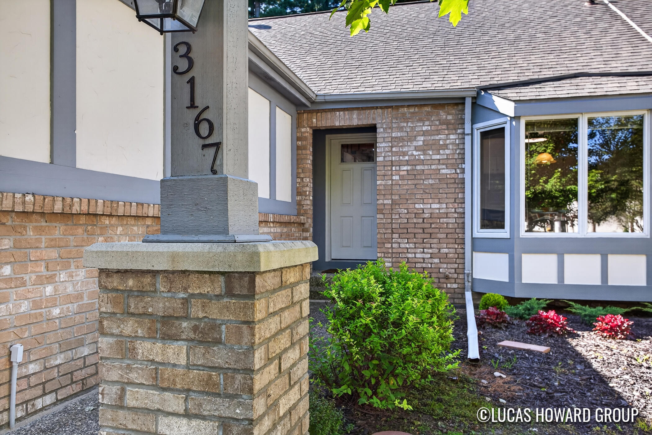 3167 Maple Villa Drive Se Property Photo 4