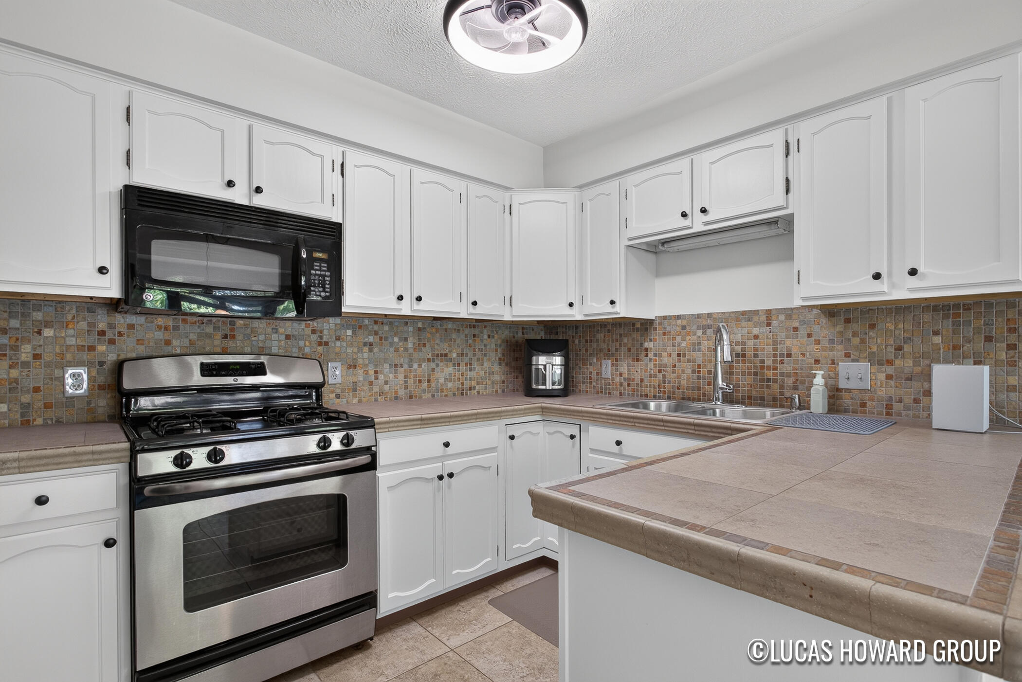 3167 Maple Villa Drive Se Property Photo 11