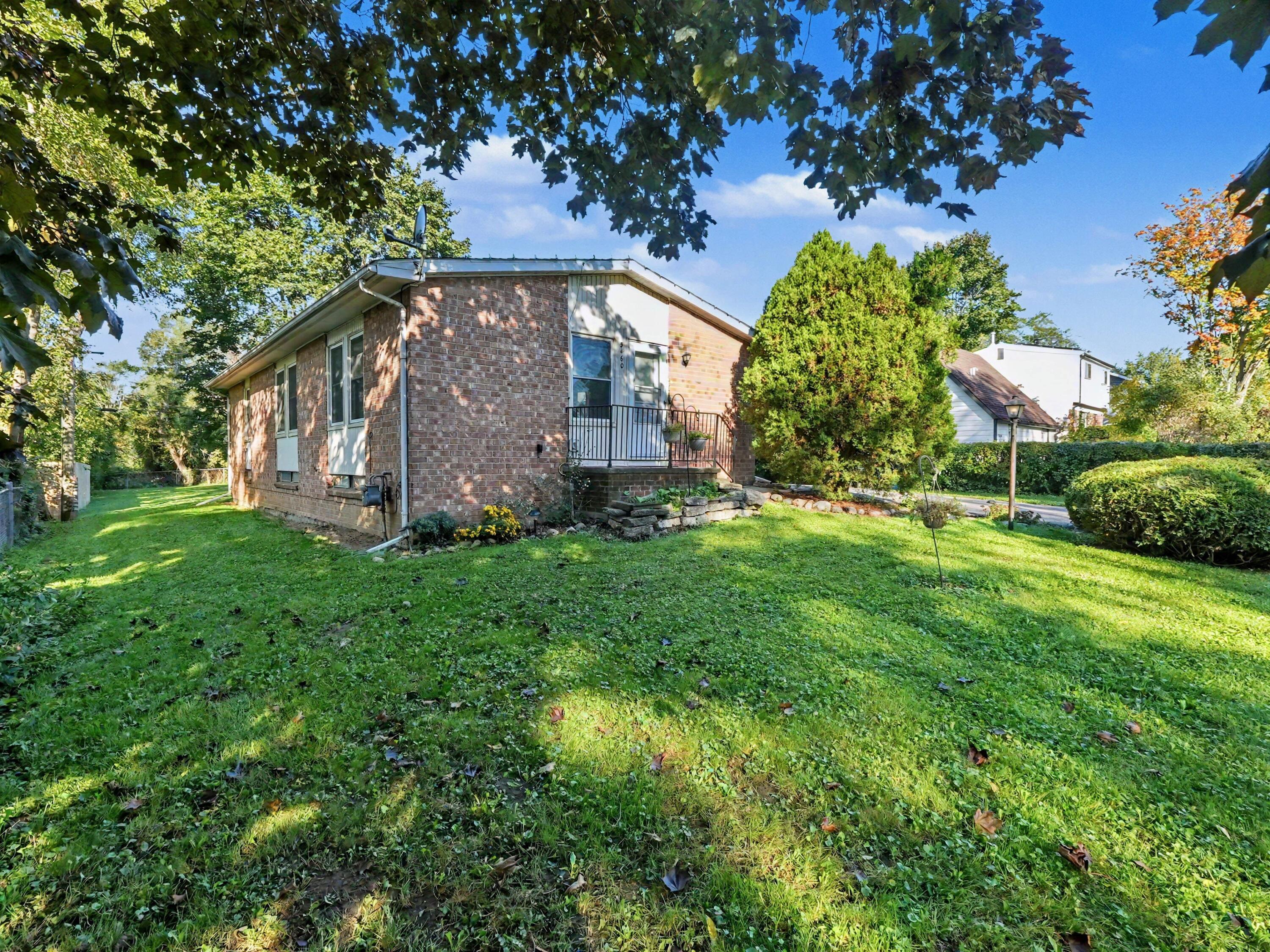 3460 La Salle Drive Property Photo 1