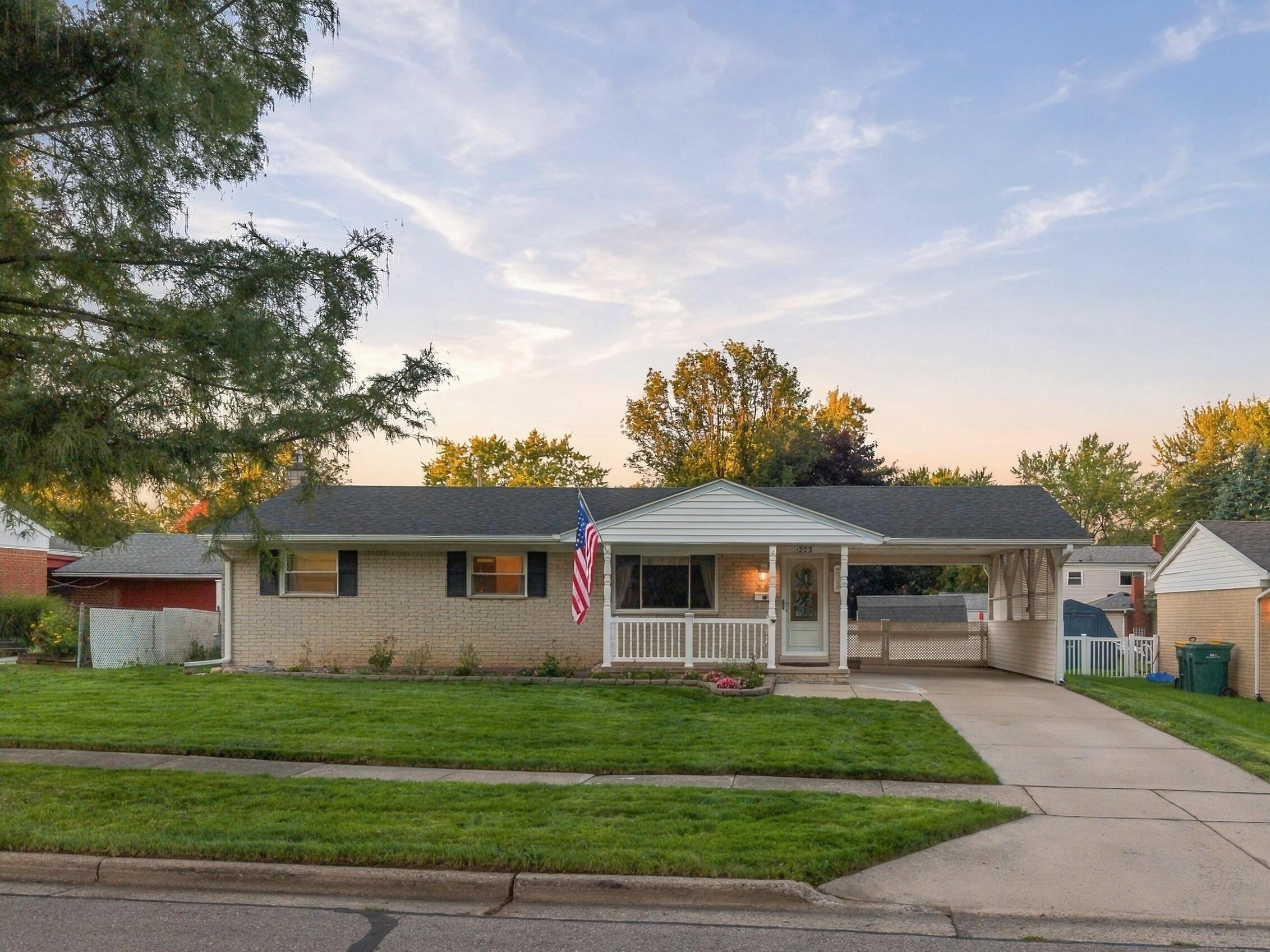 223 Harper Drive Property Photo 1