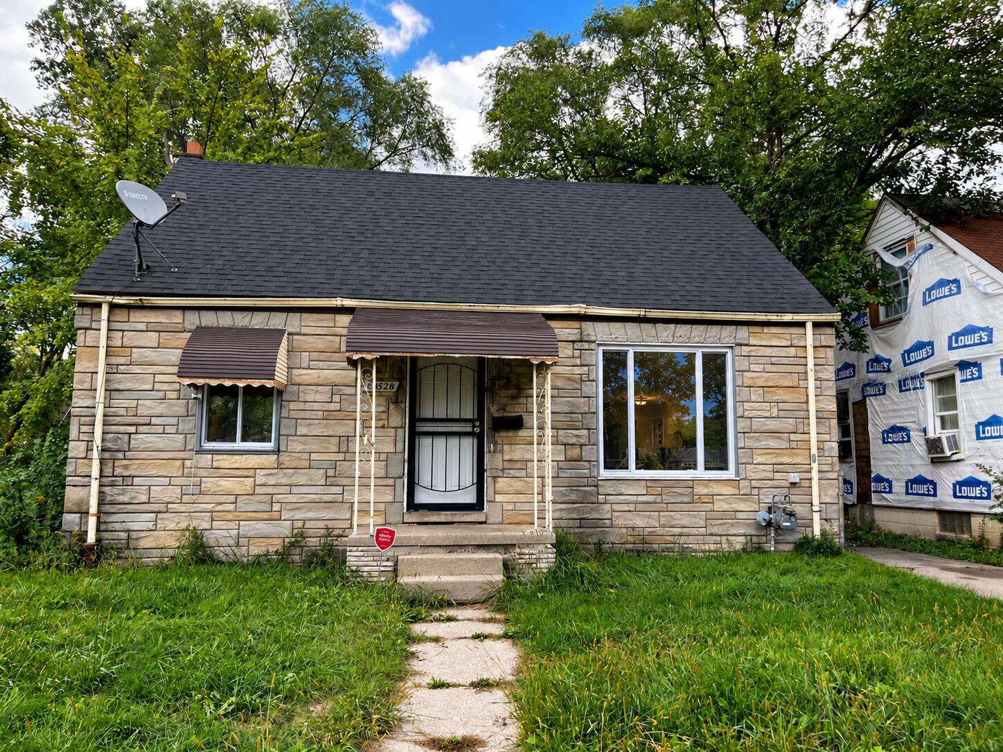 20528 Hamburg Street Property Photo 1