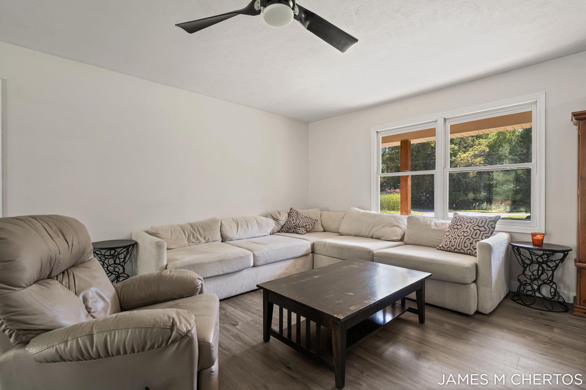8283 Deer Valley Drive Se Property Photo 8