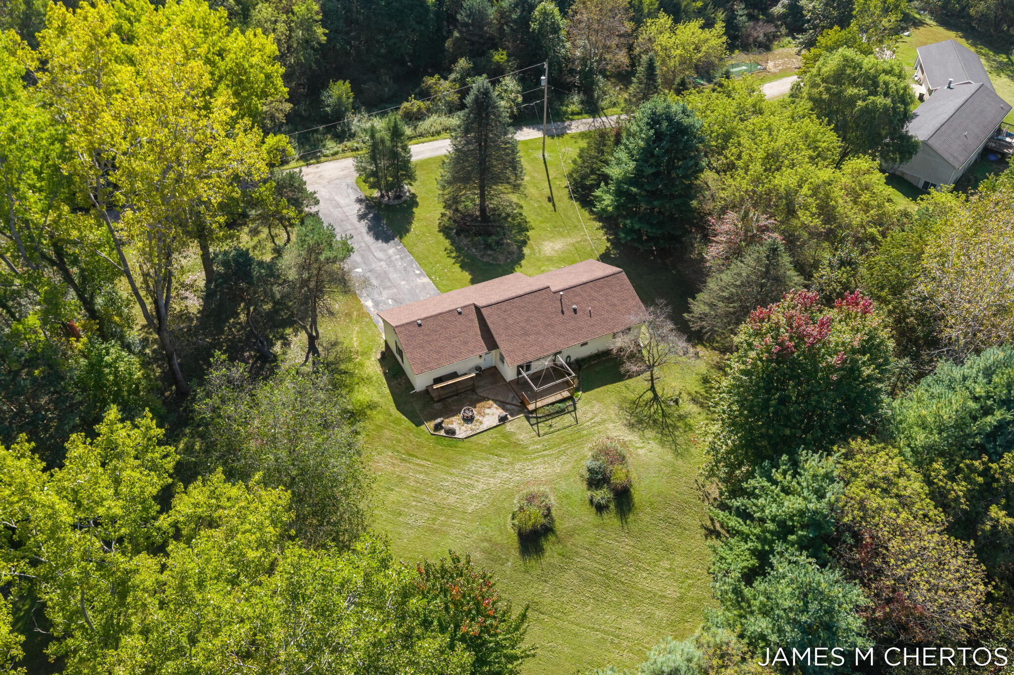 8283 Deer Valley Drive Se Property Photo 54