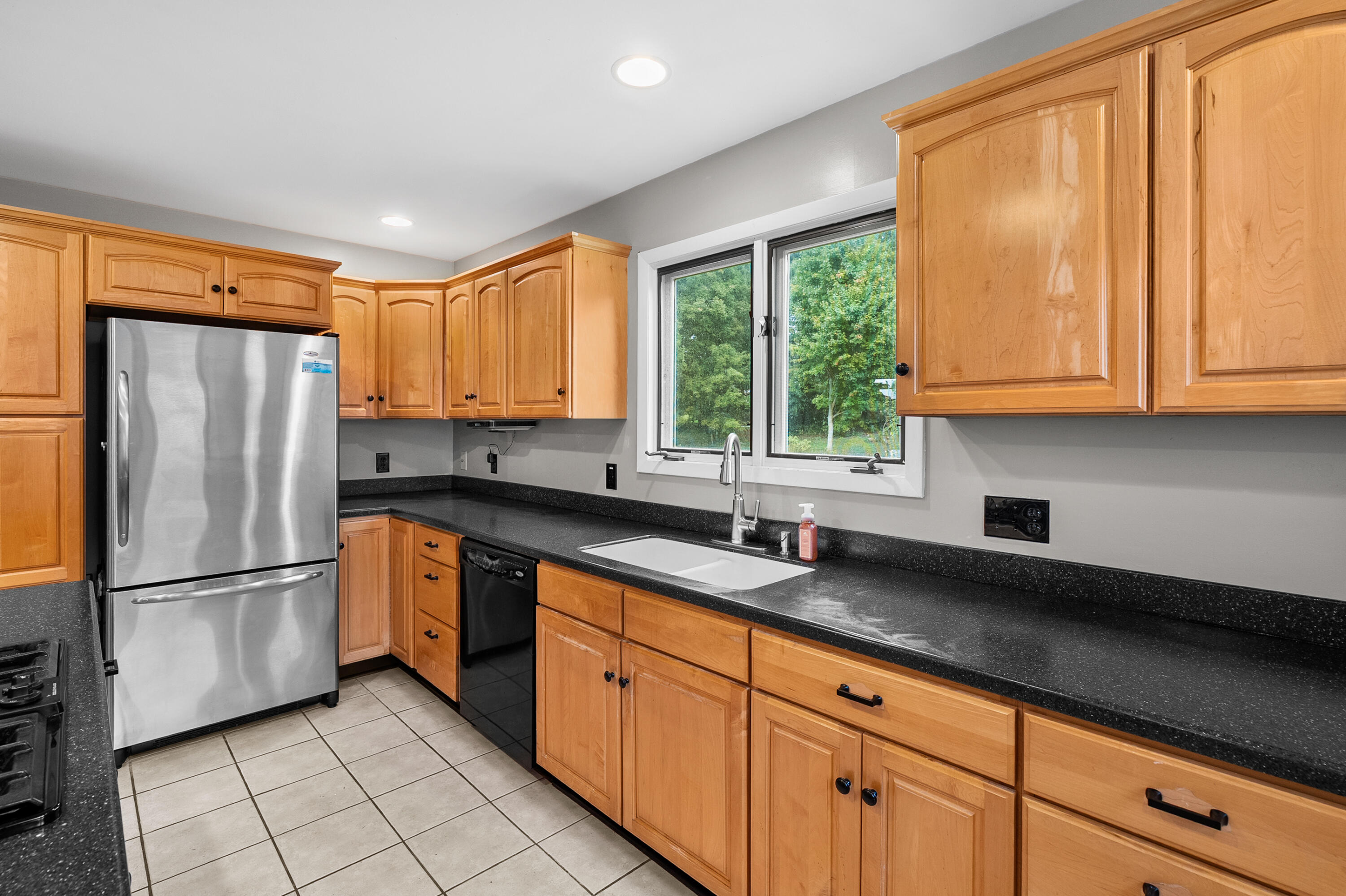 7665 E Ml Avenue Property Photo 12
