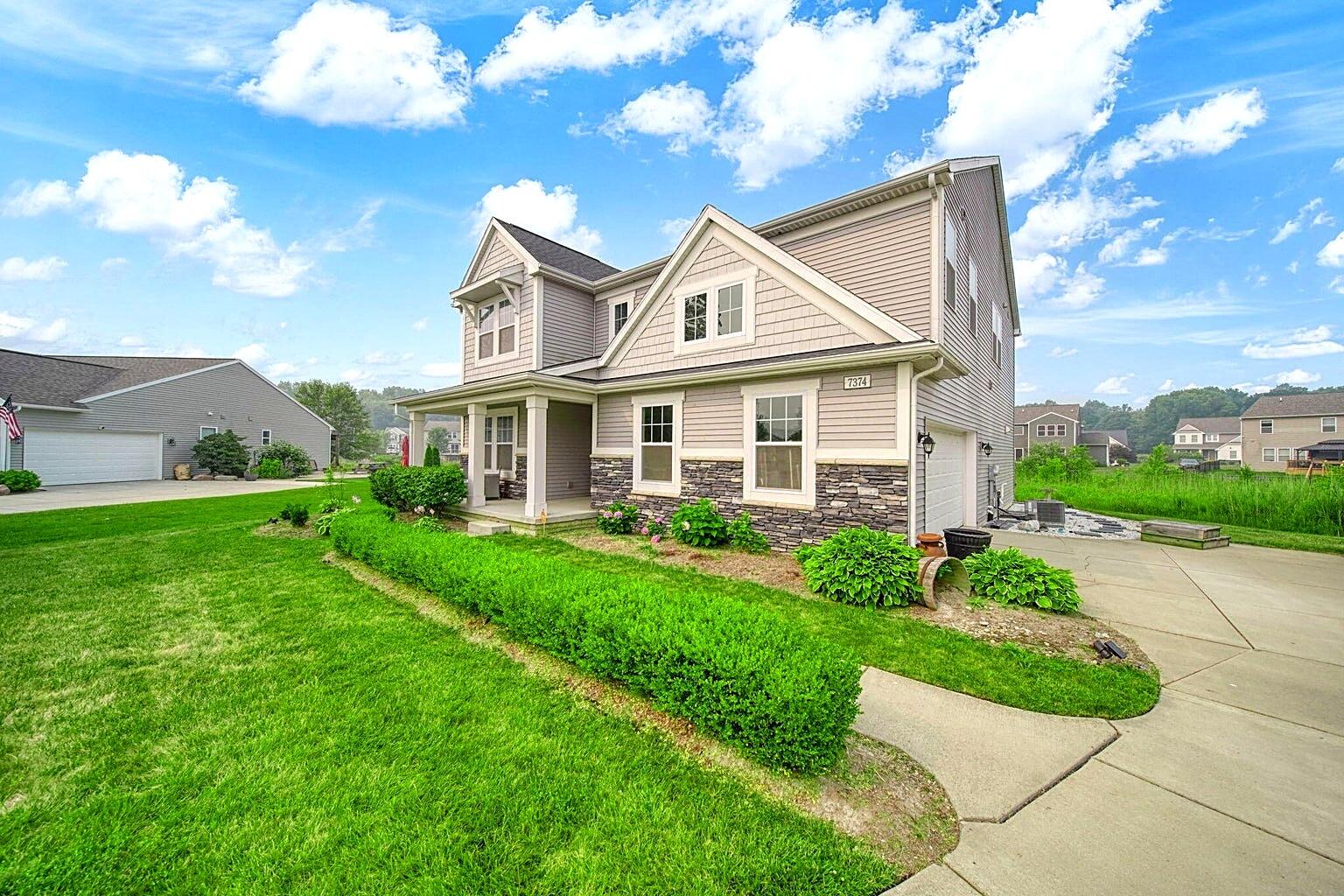 7374 Belfont Court