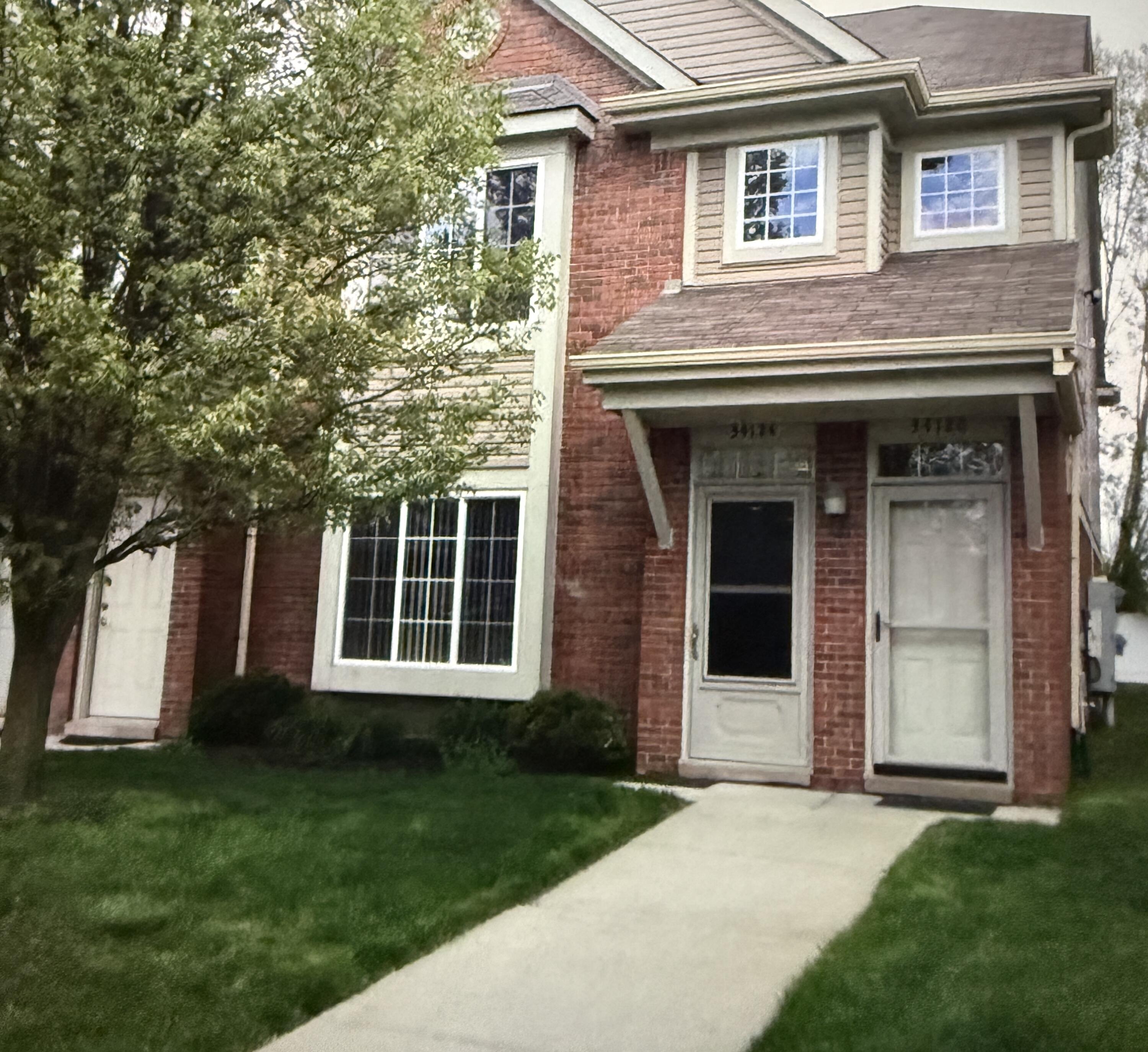 34124 Utica Road Property Photo 1
