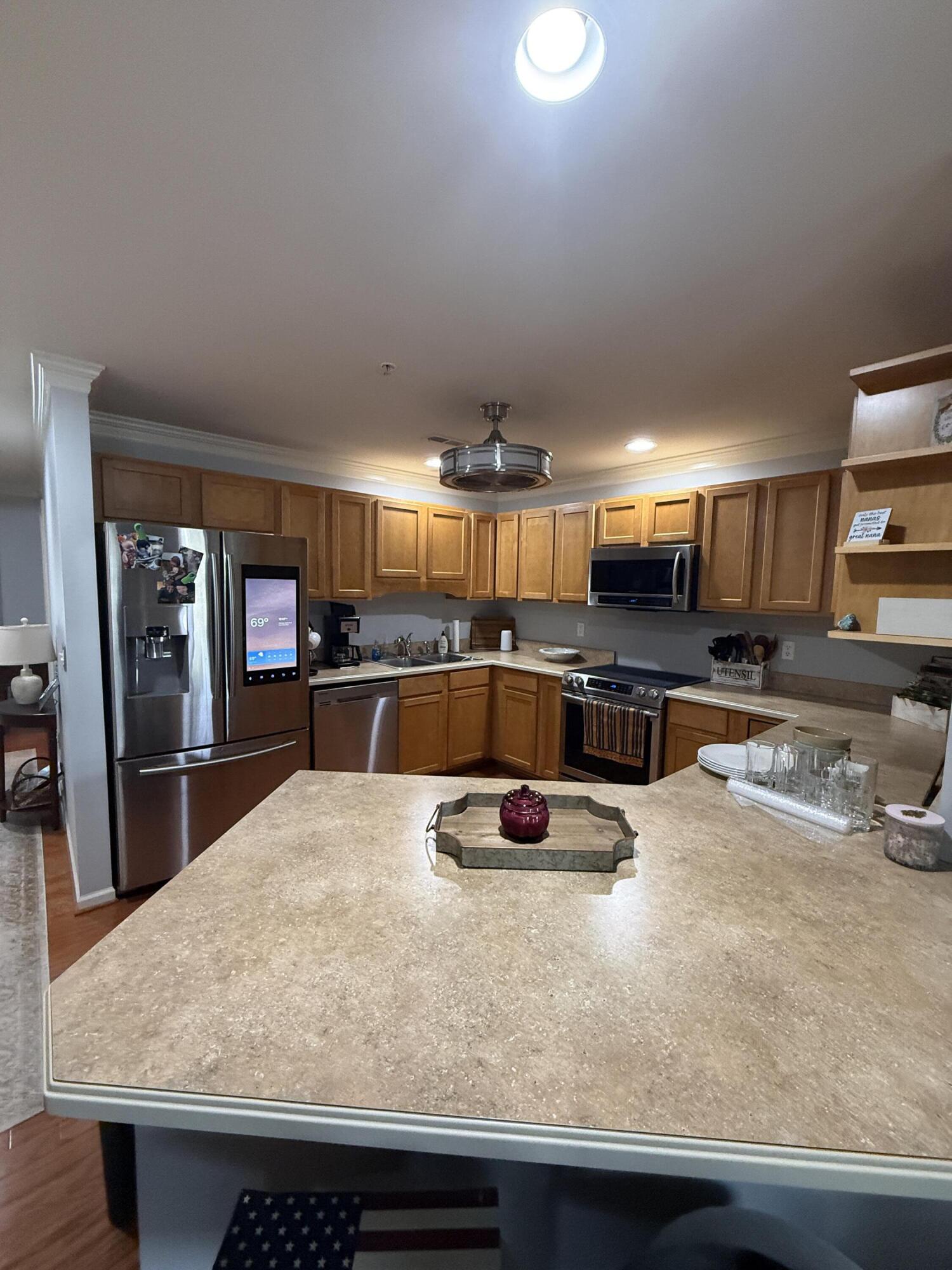 34124 Utica Road Property Photo 5