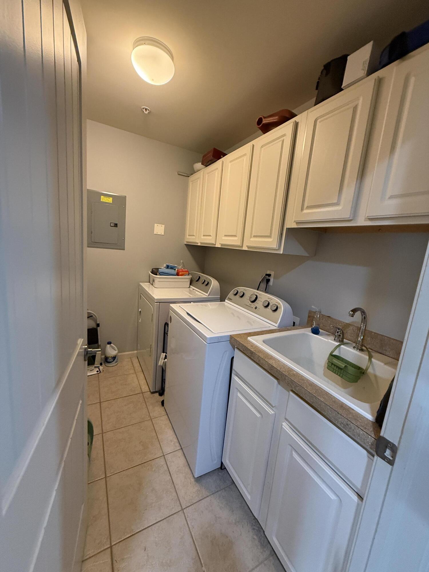 34124 Utica Road Property Photo 15