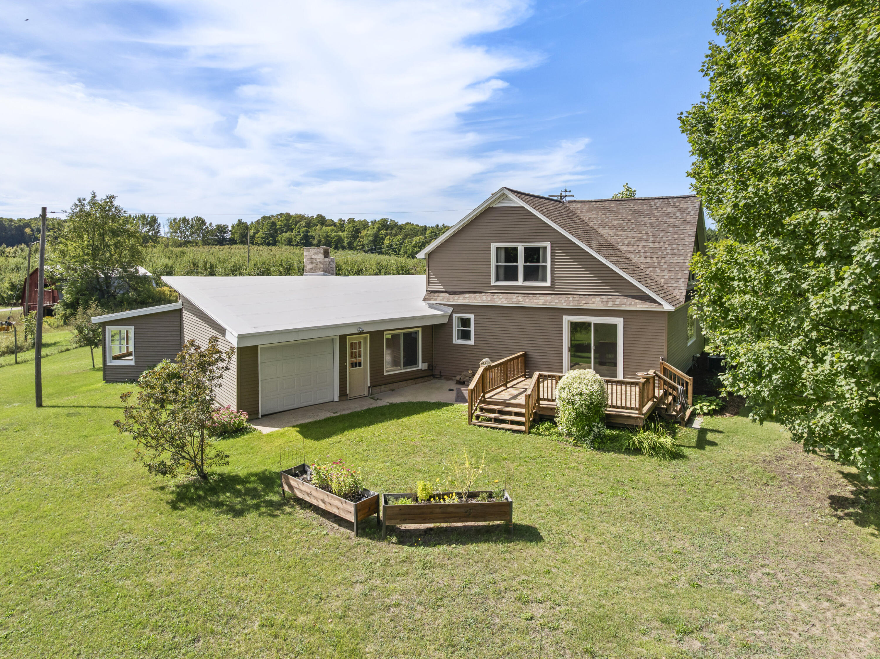 4443 Potter Road Property Photo 1