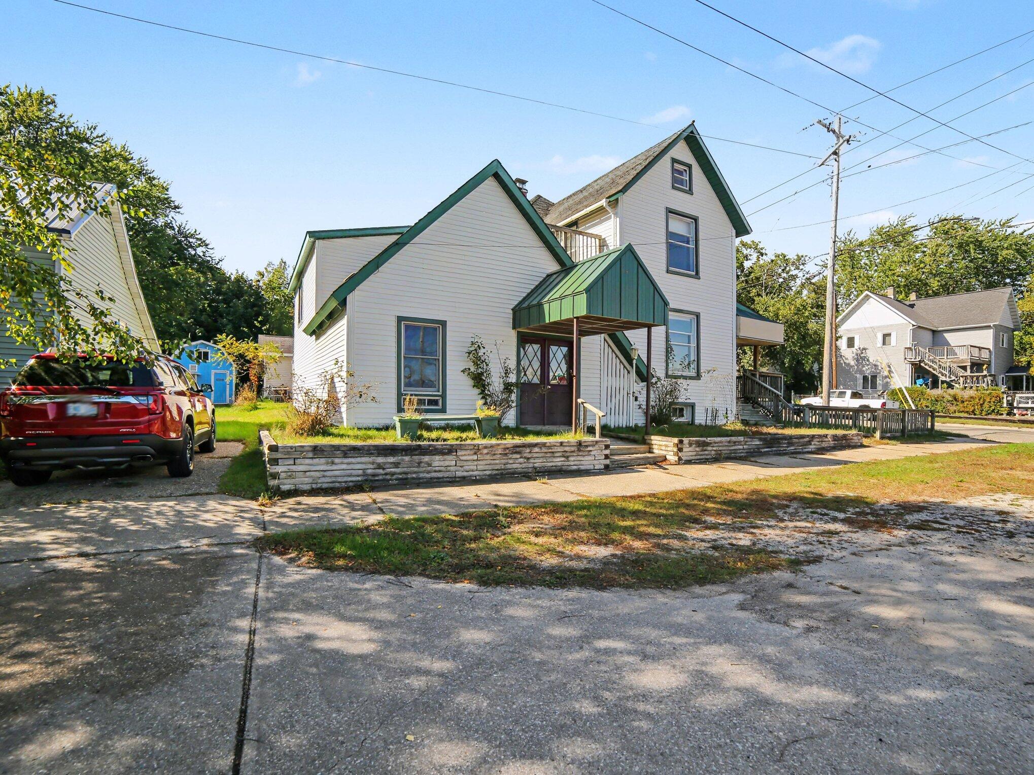210 Cleveland Street Property Photo 1