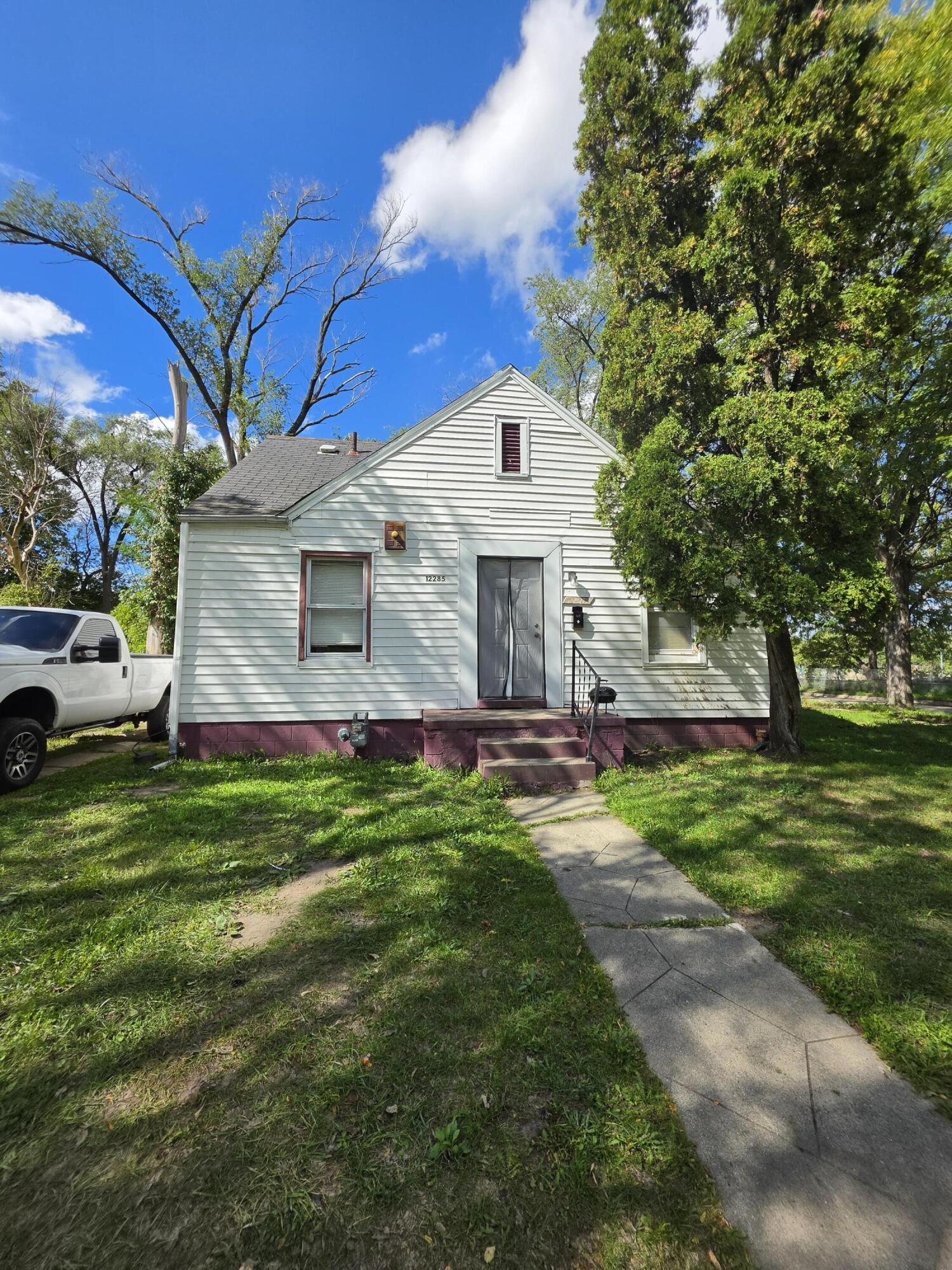 12285 Asbury Park Property Photo 1