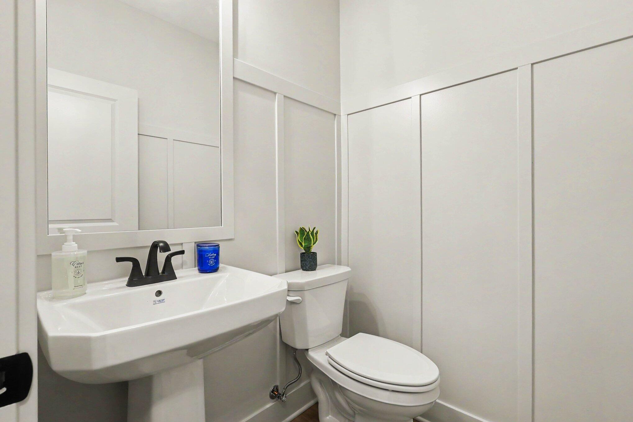 9585 Fields Drive Property Photo 12