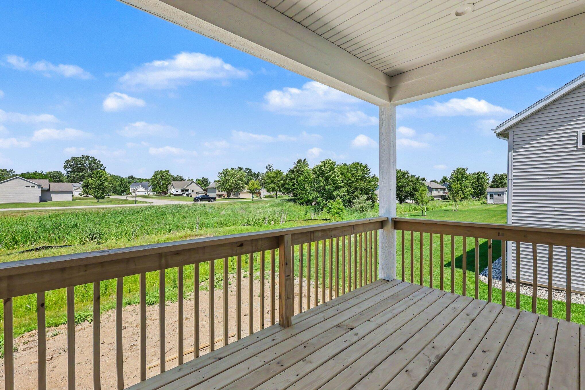 9585 Fields Drive Property Photo 25