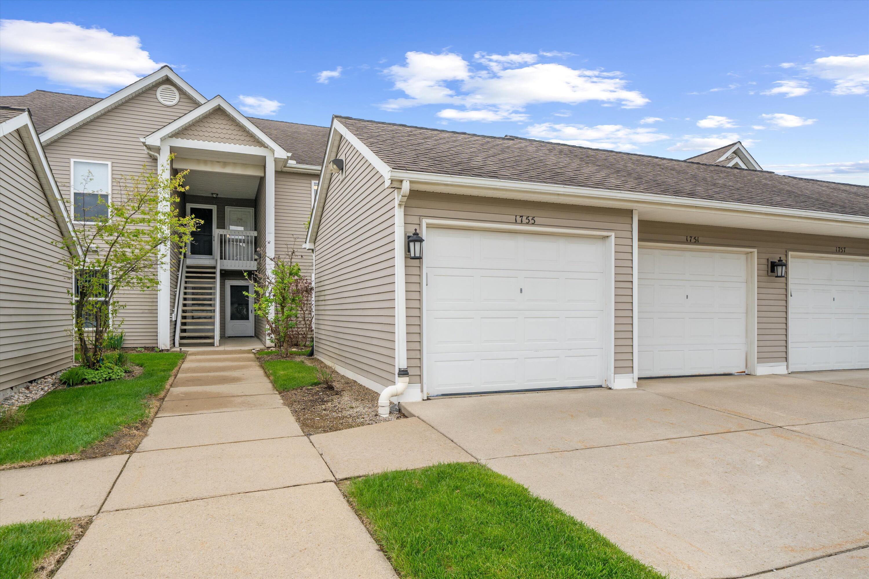 1755 Weatherstone Drive Property Photo 1