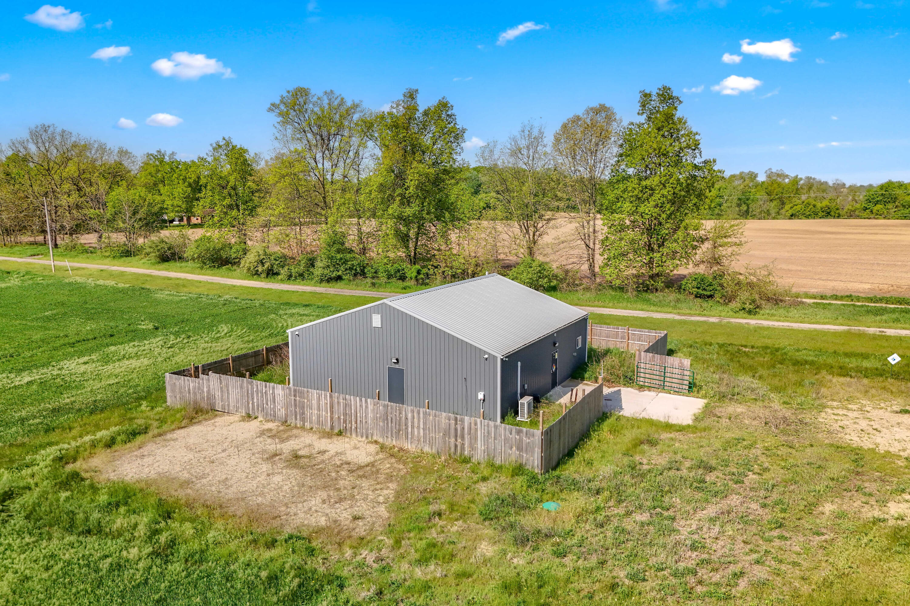 7505 E Reading Road E Property Photo 27