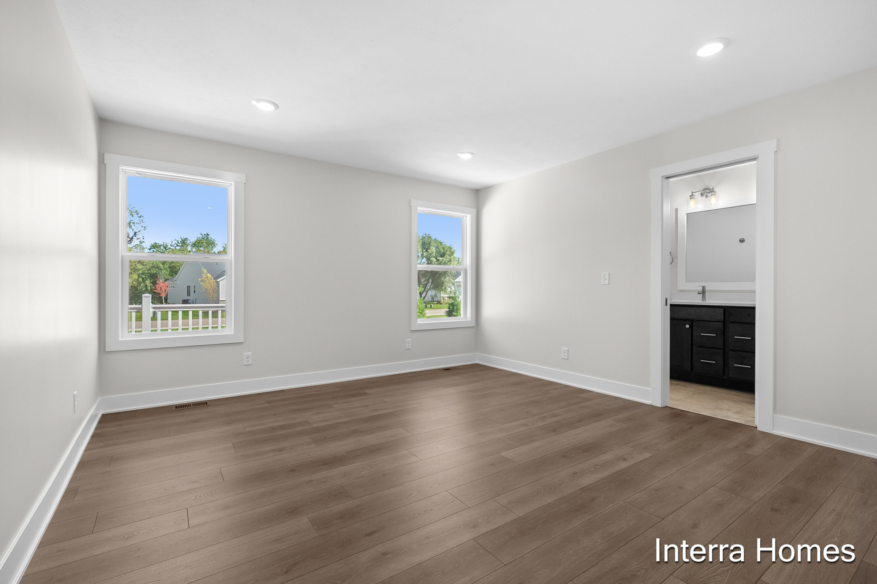 325 Round Hill Road Property Photo 19