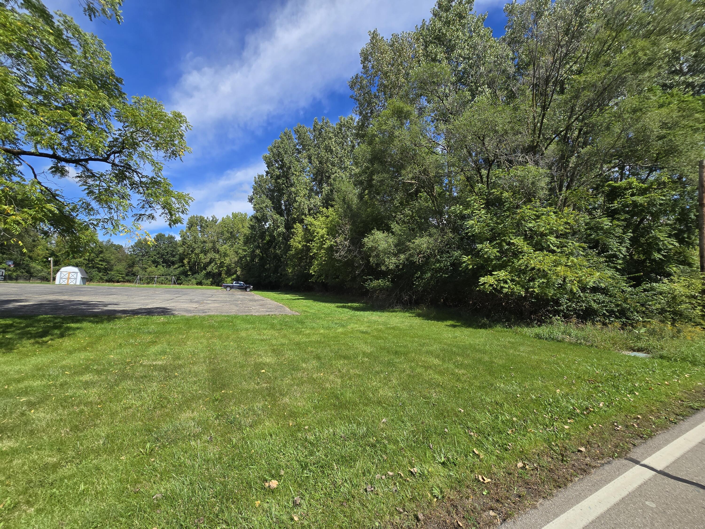 1800 Park Road Property Photo 4