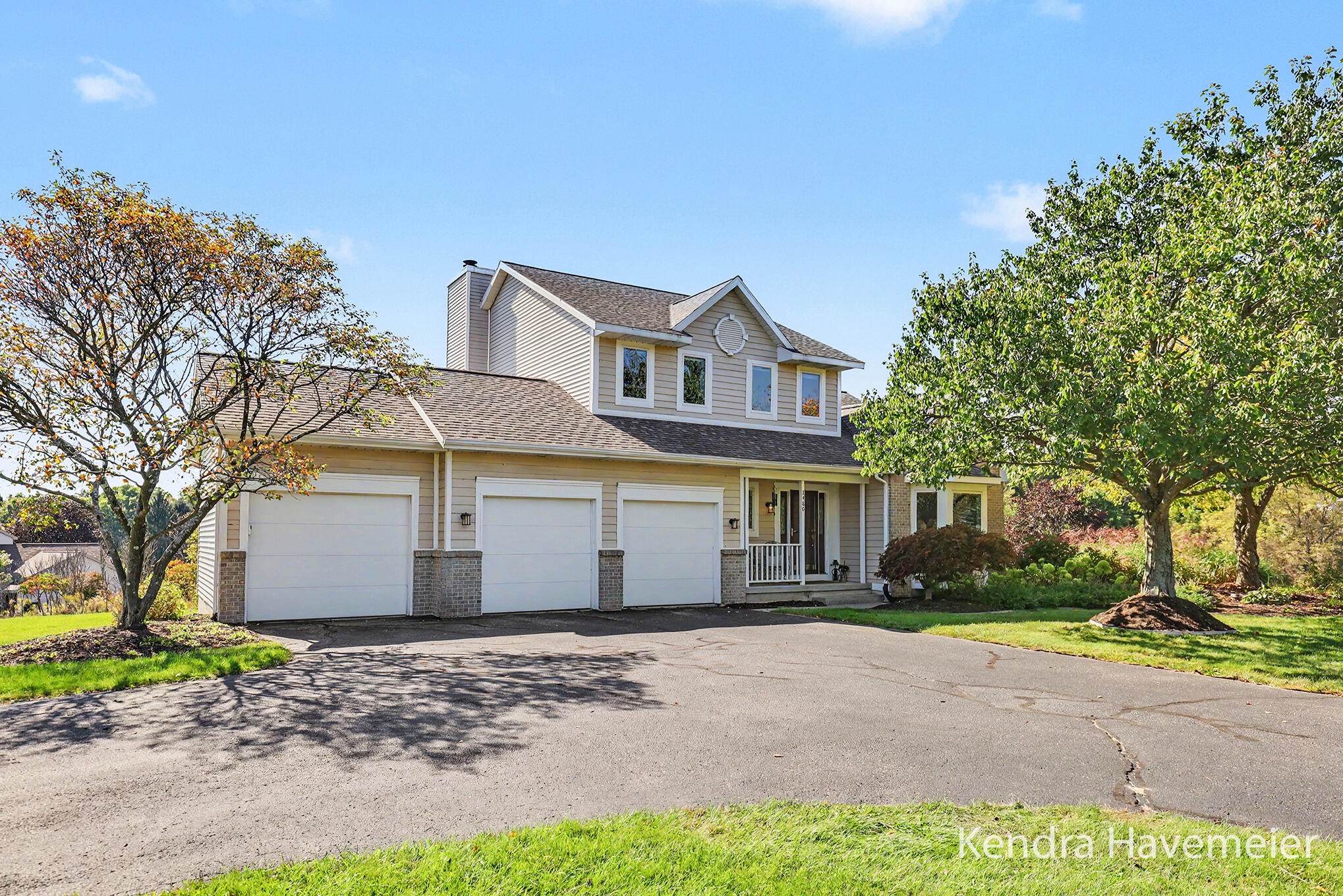 2480 Rolling Meadow Drive Ne Property Photo 1