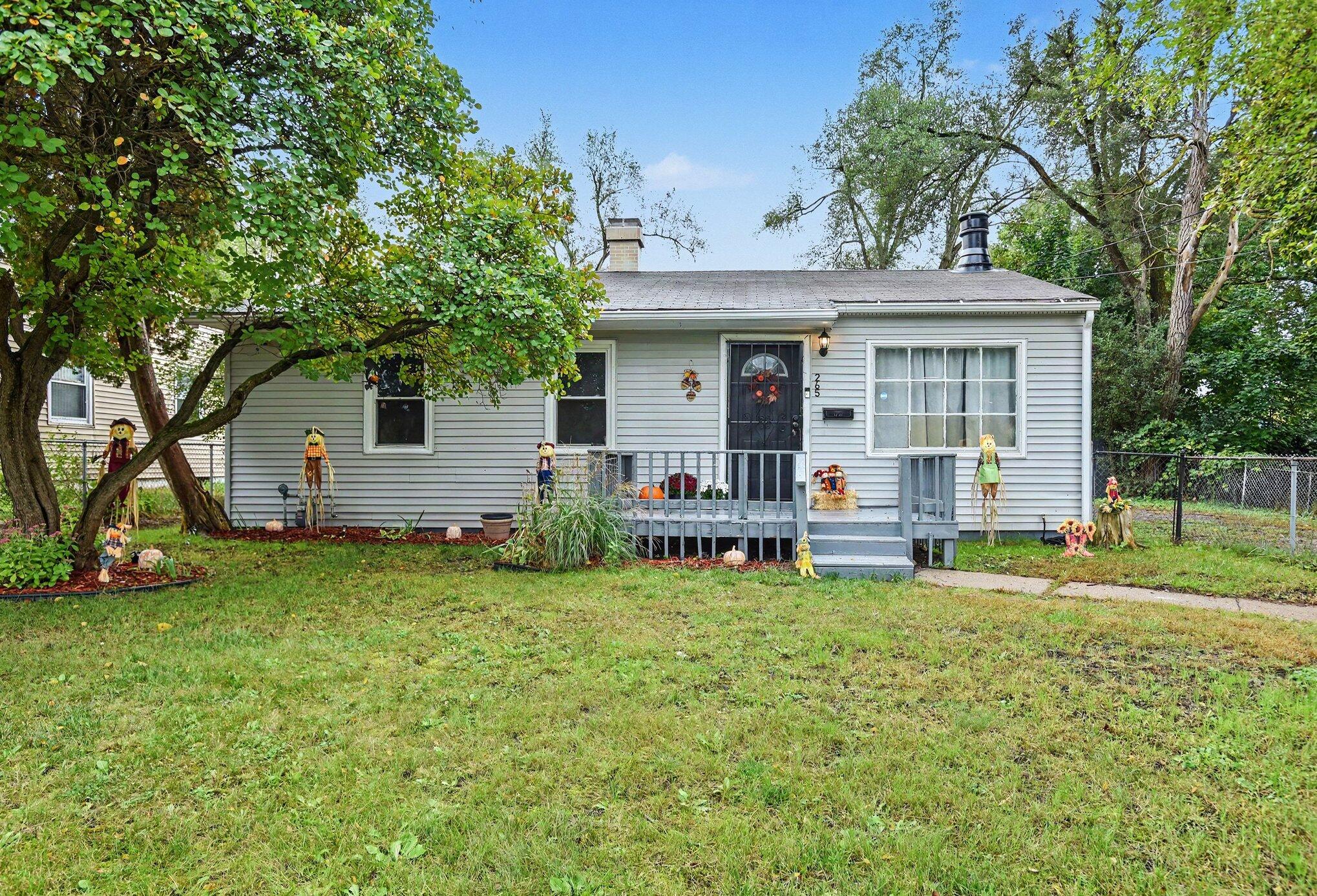 265 Ardmoor Drive Property Photo 1