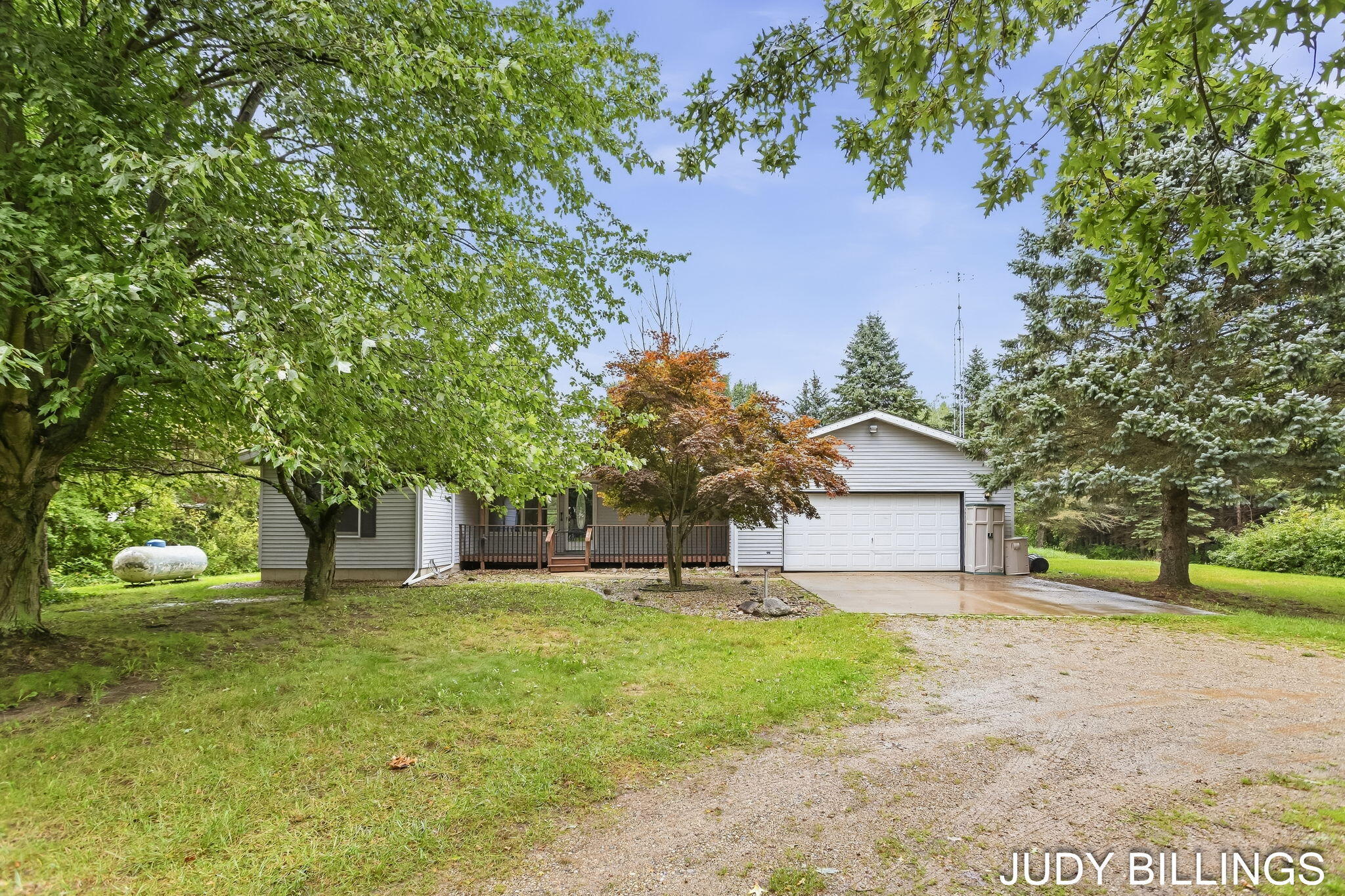 6675 120th Avenue Property Photo 1