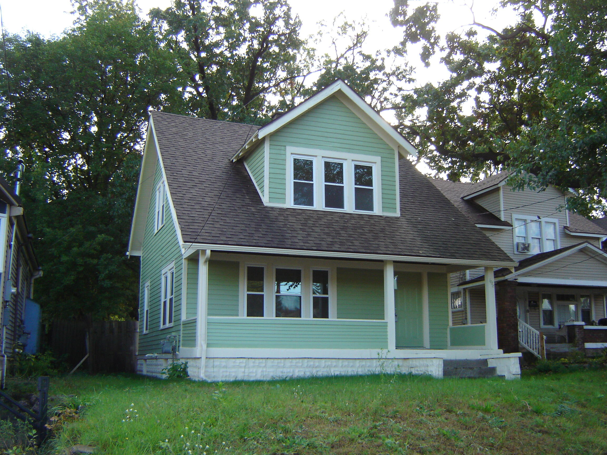 1628 Kalamazoo Avenue SE Property Photo 1