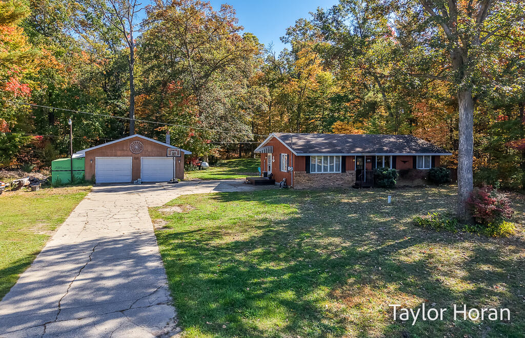 3120 Dalson Road Property Photo 1