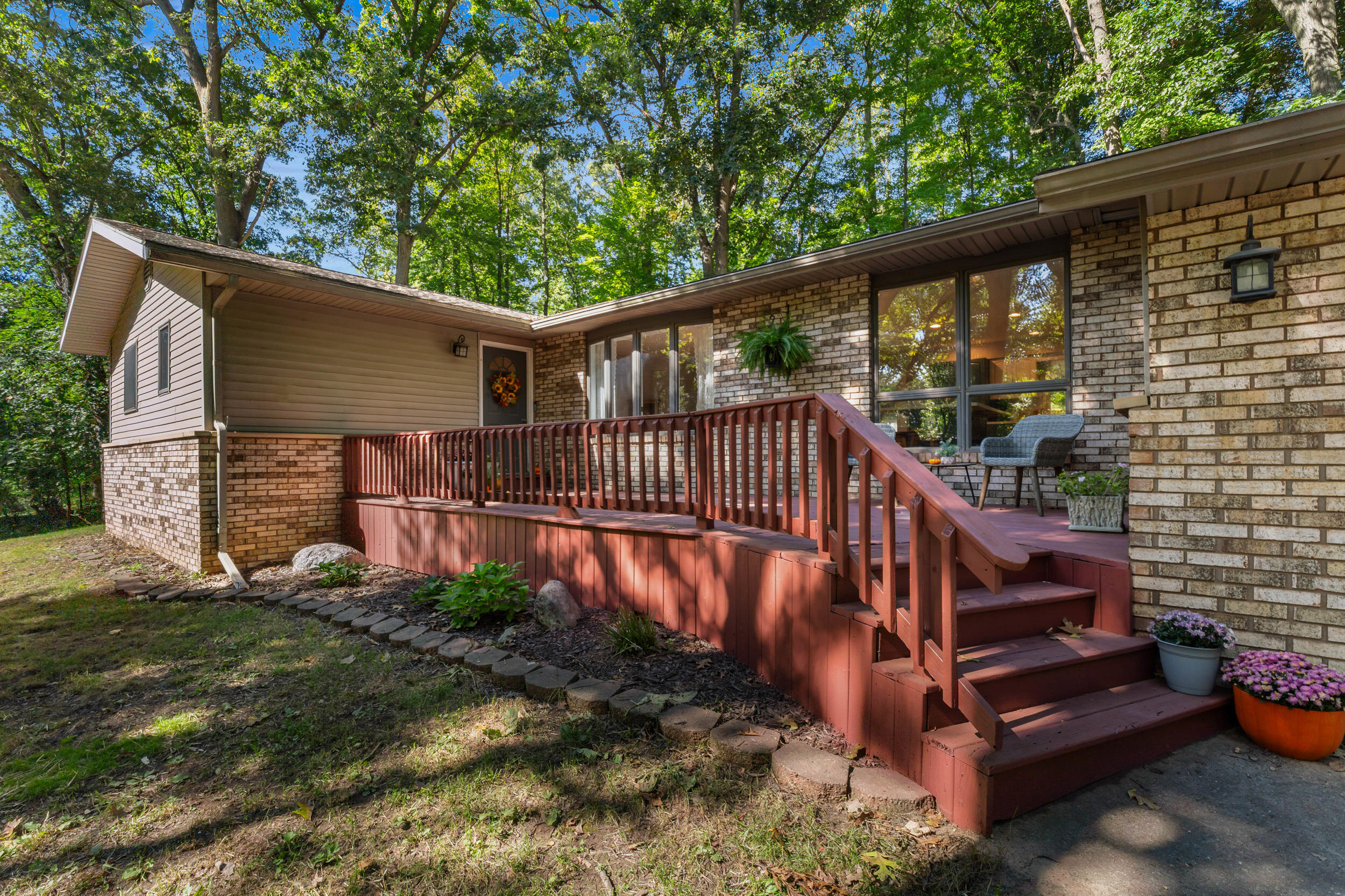 5660 Bean Road Property Photo 4