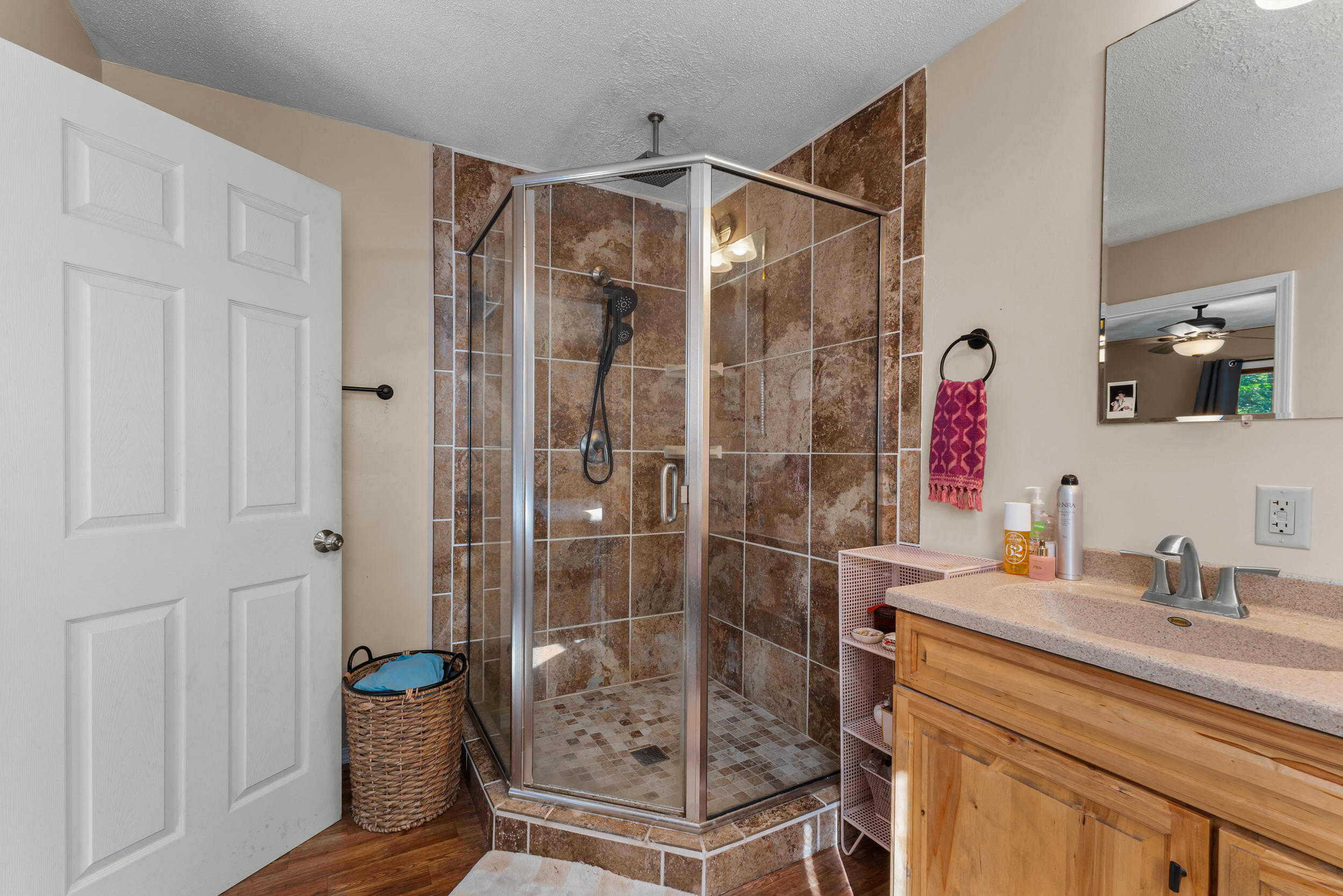 5660 Bean Road Property Photo 22
