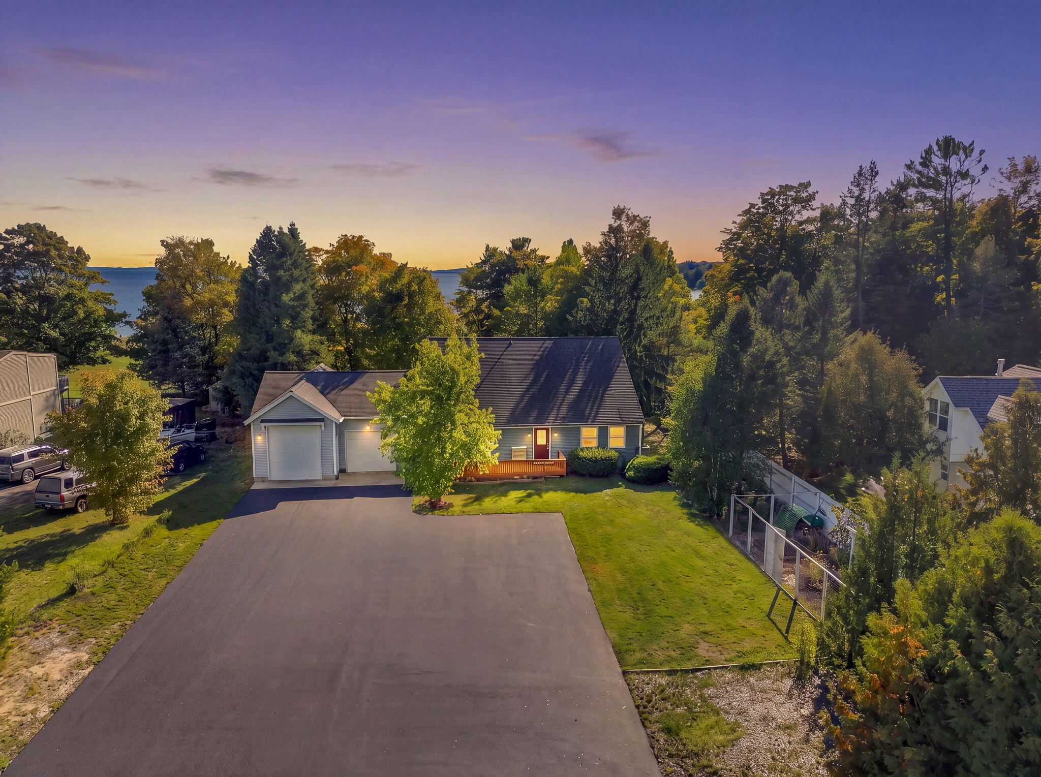 13062 N Isthmus Road Property Photo 1