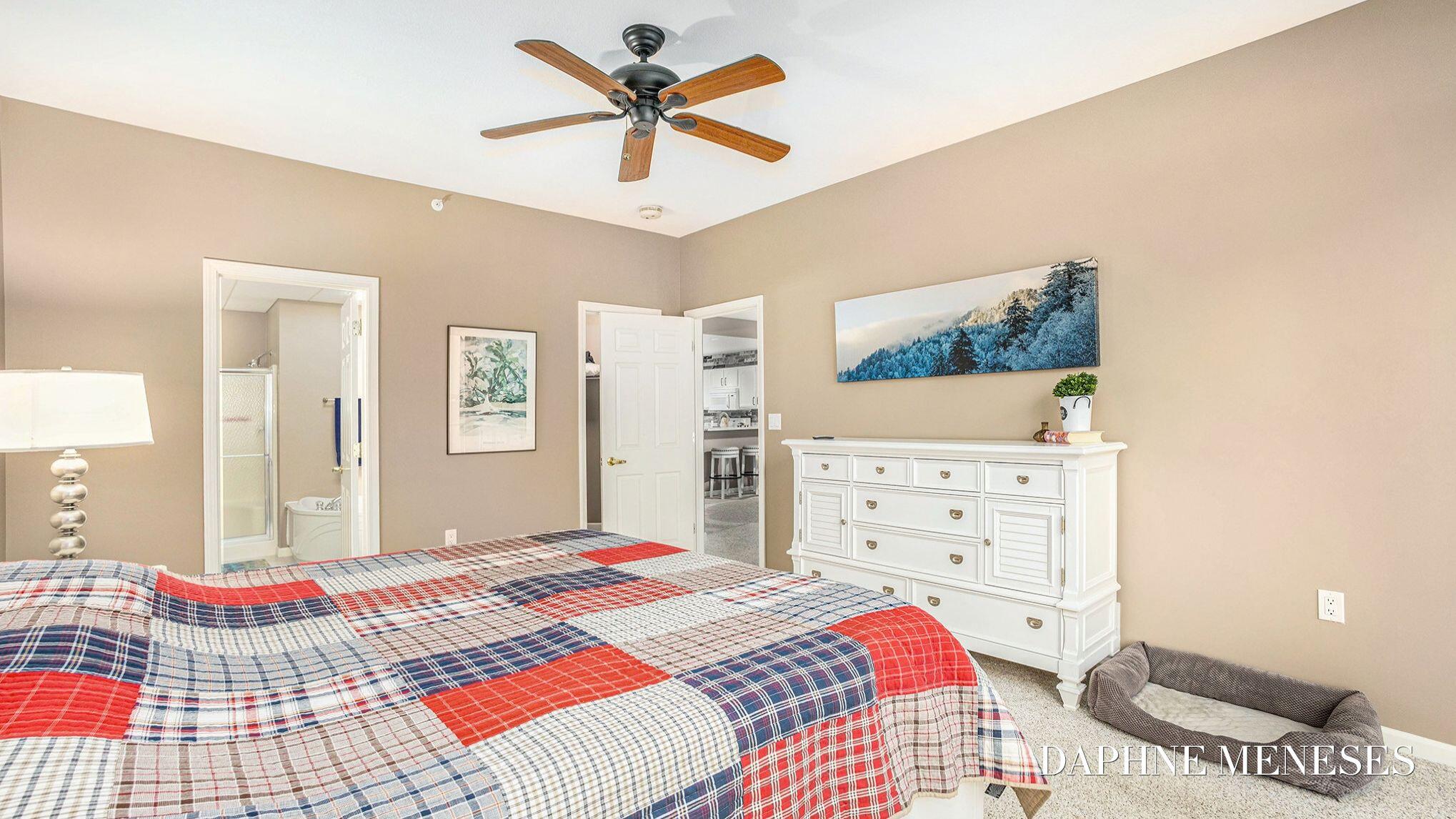 2964 Lakeshore Drive #e403 Property Photo 24