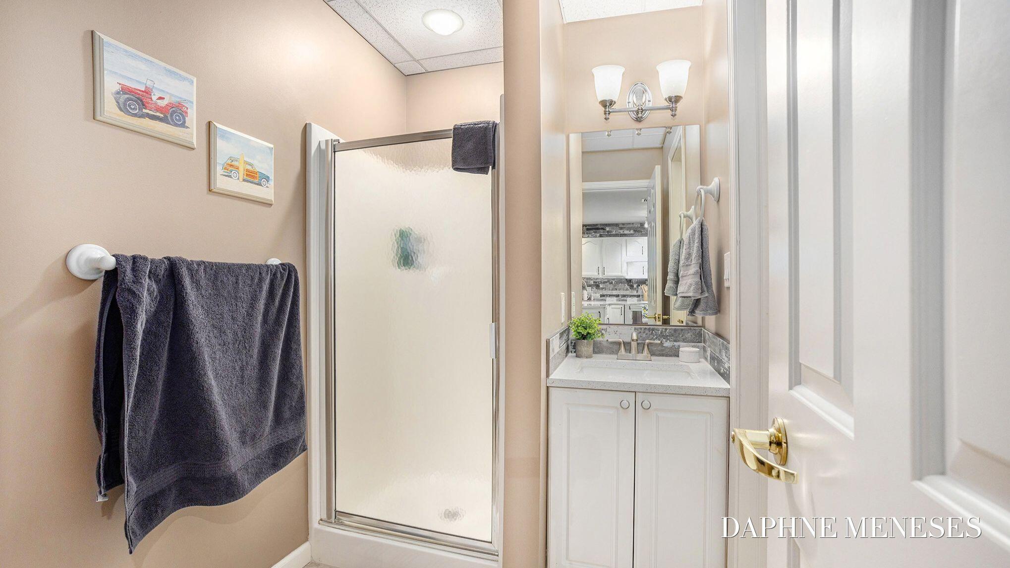 2964 Lakeshore Drive #e403 Property Photo 30