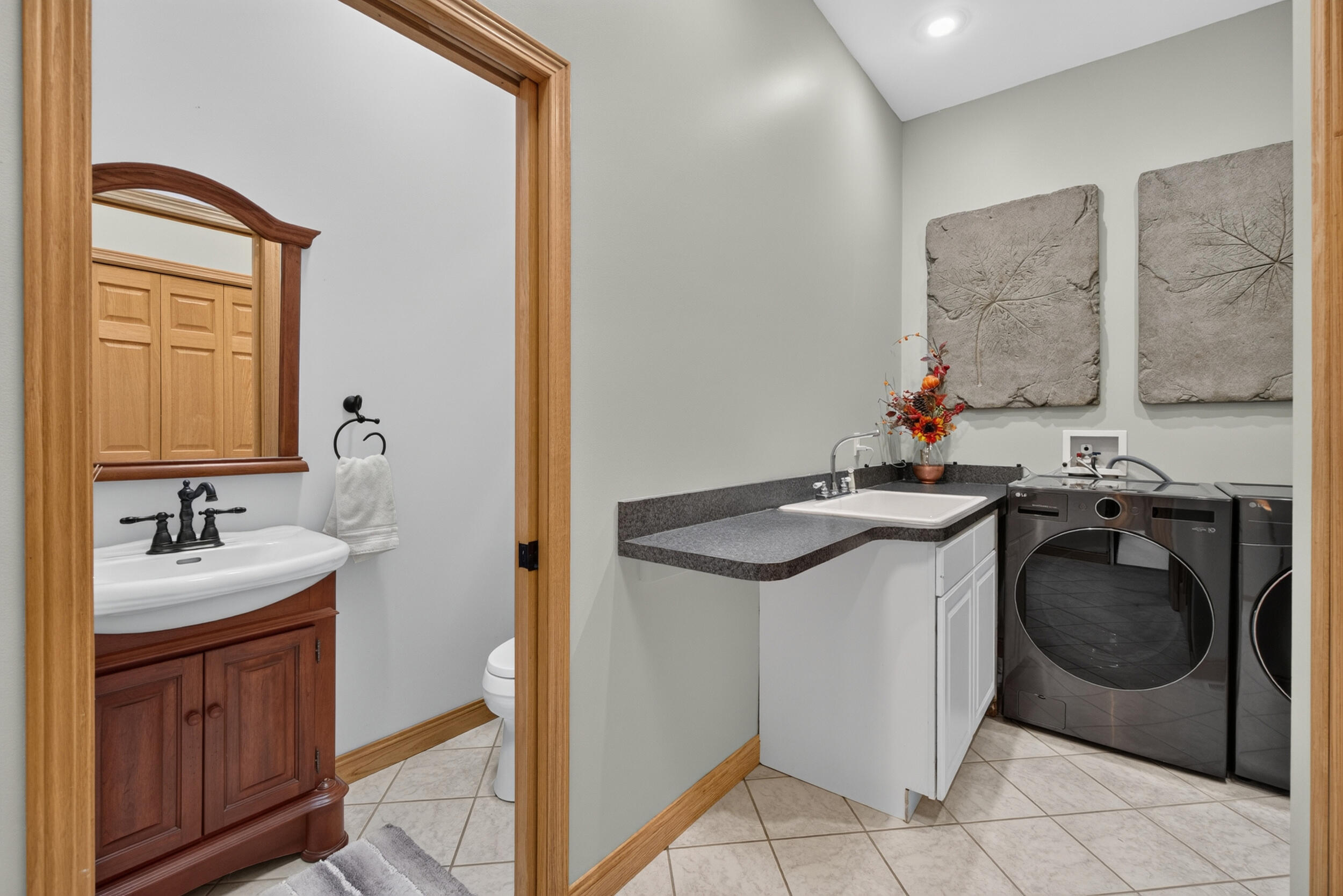 17485 Raymond Road Property Photo 46