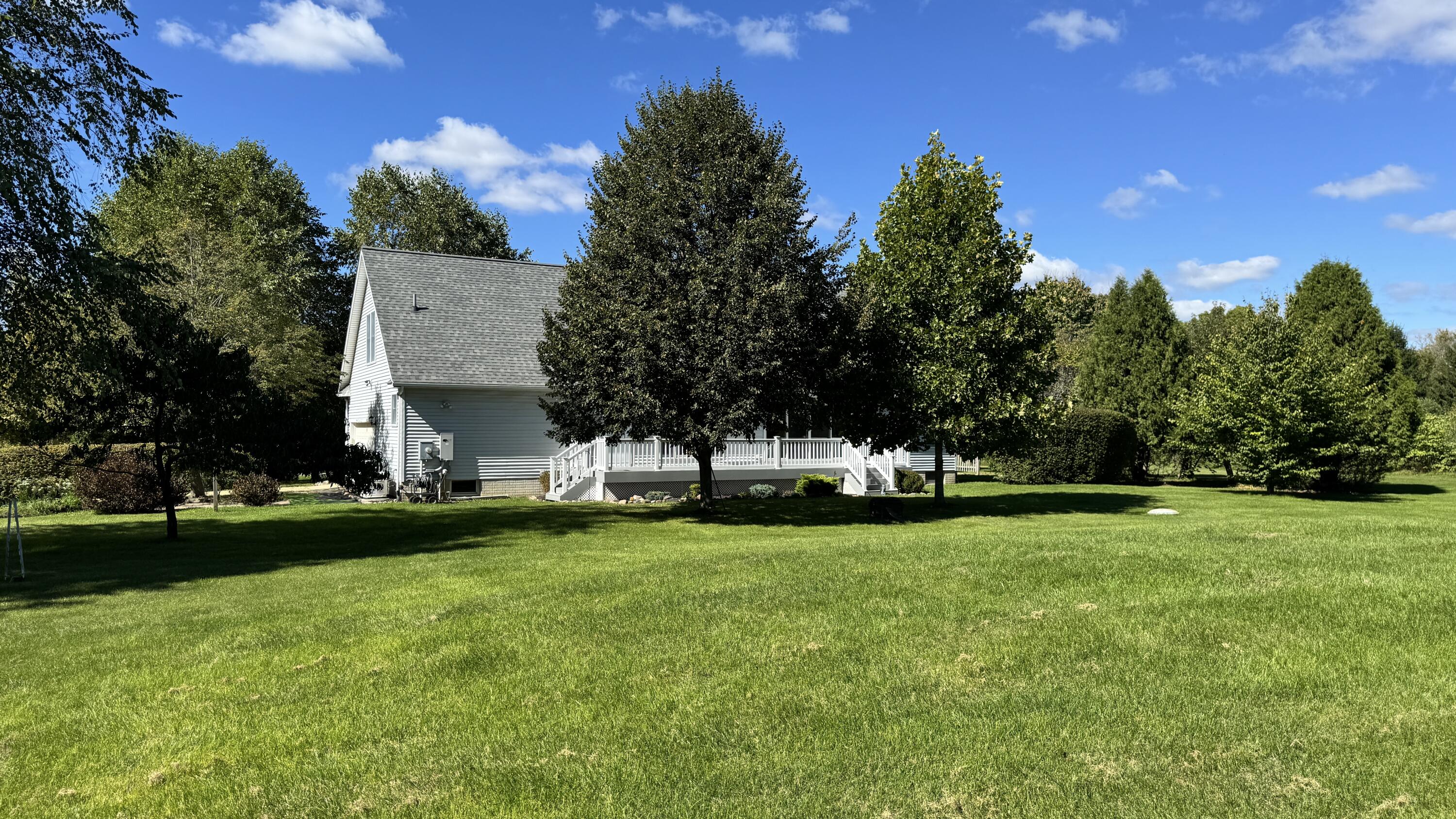 5261 N Rollin Highway Property Photo 5