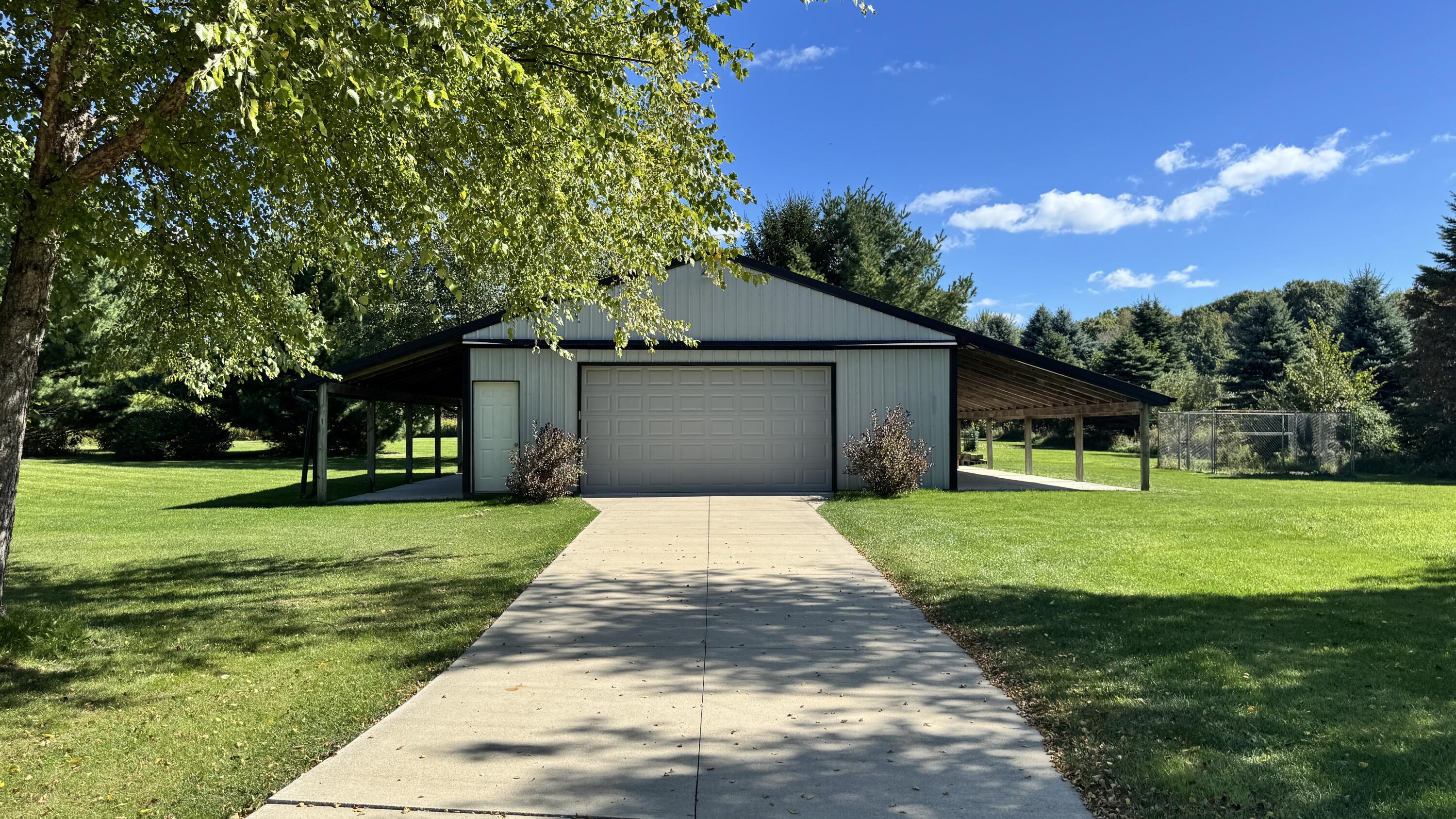 5261 N Rollin Highway Property Photo 44