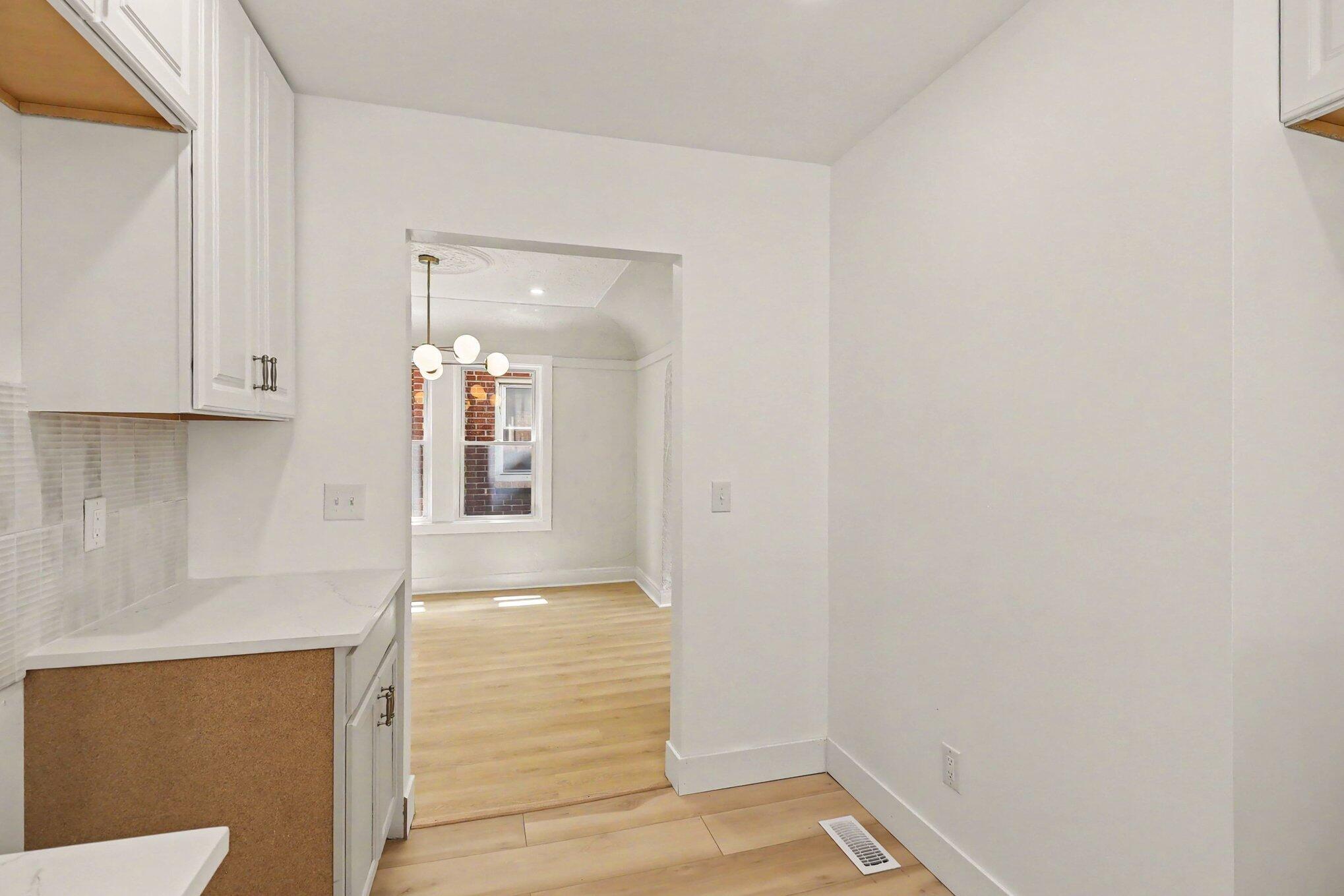 17152 Roselawn Street Property Photo 14