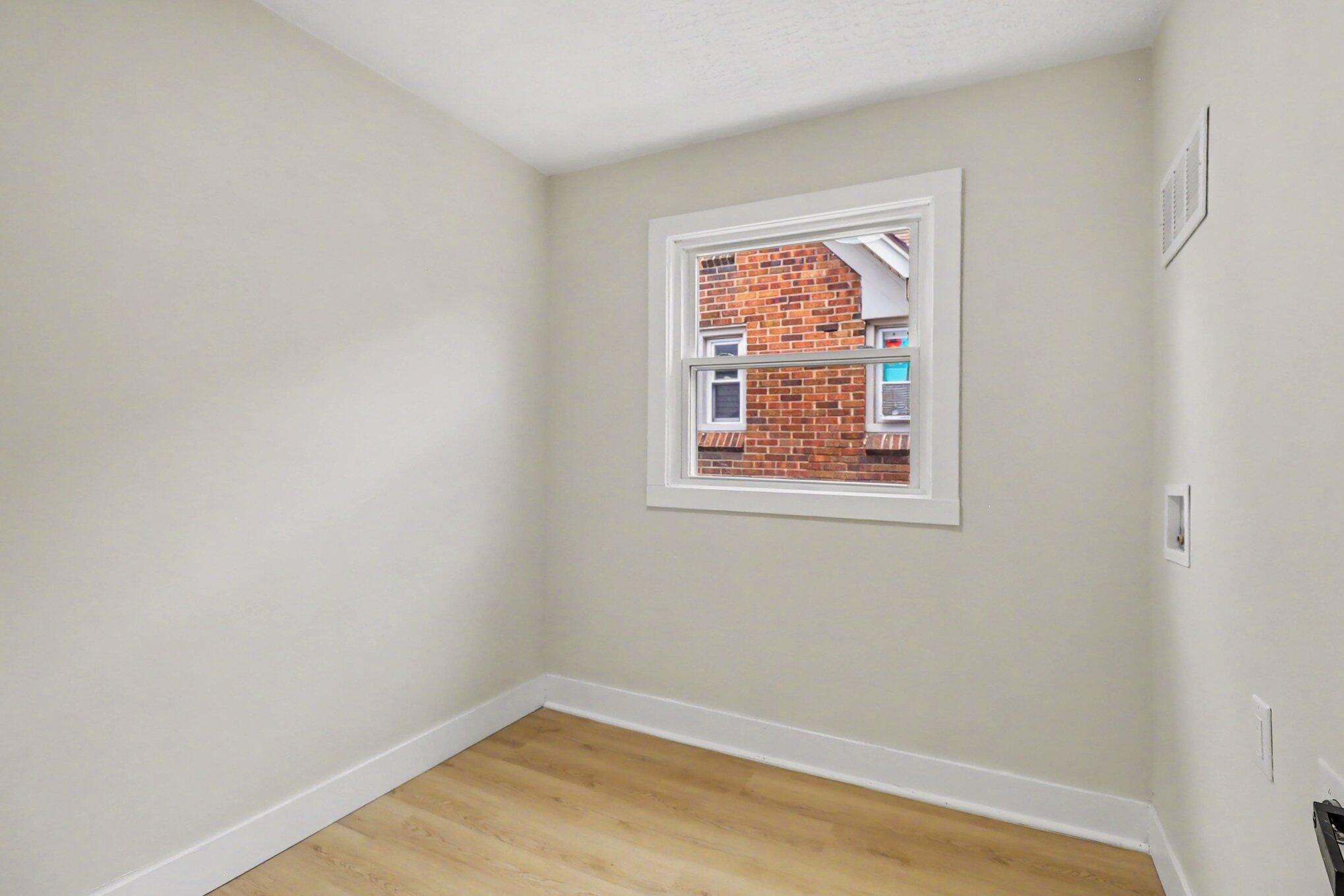 17152 Roselawn Street Property Photo 27