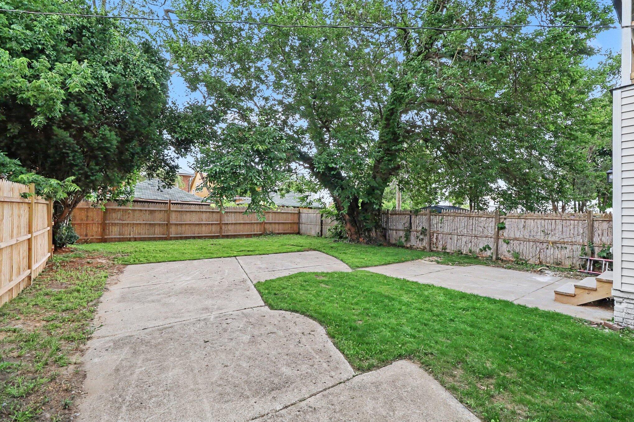 17152 Roselawn Street Property Photo 38