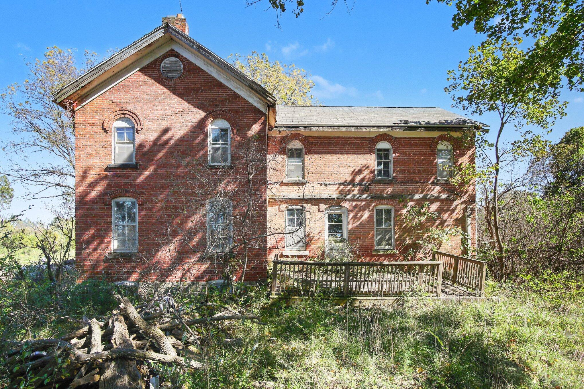 11499 Parr Road Property Photo 1