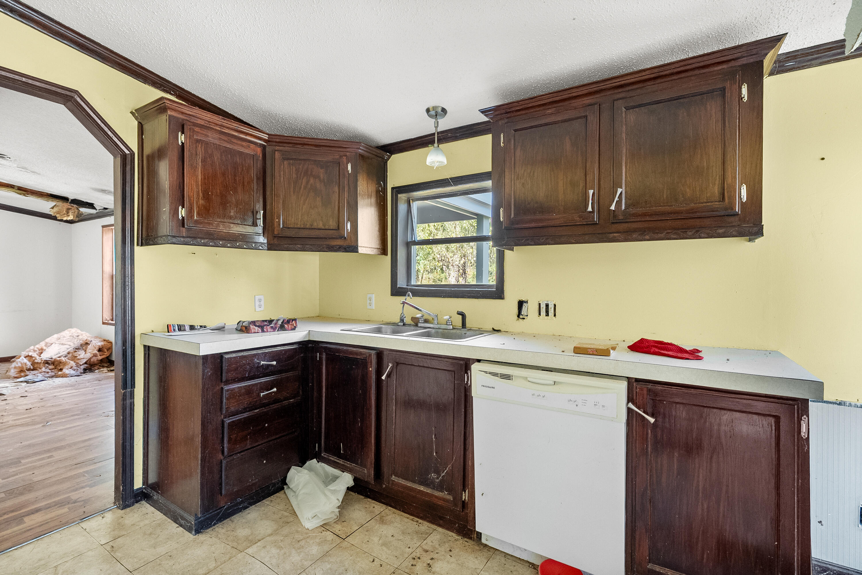2740 111th Avenue Property Photo 9