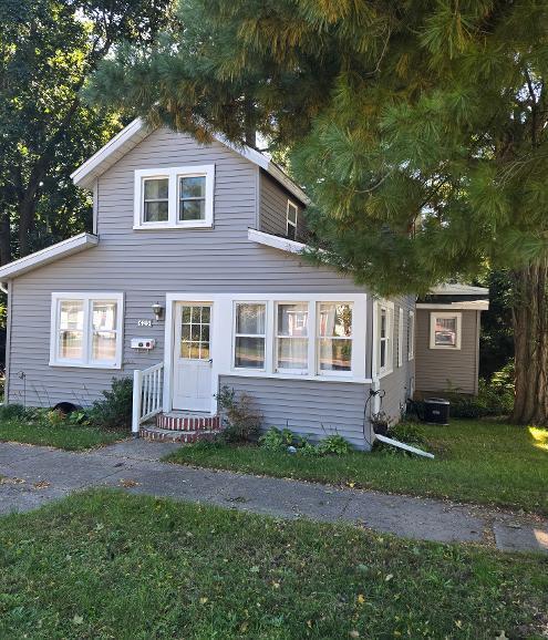 629 W Maple Street Property Photo 1