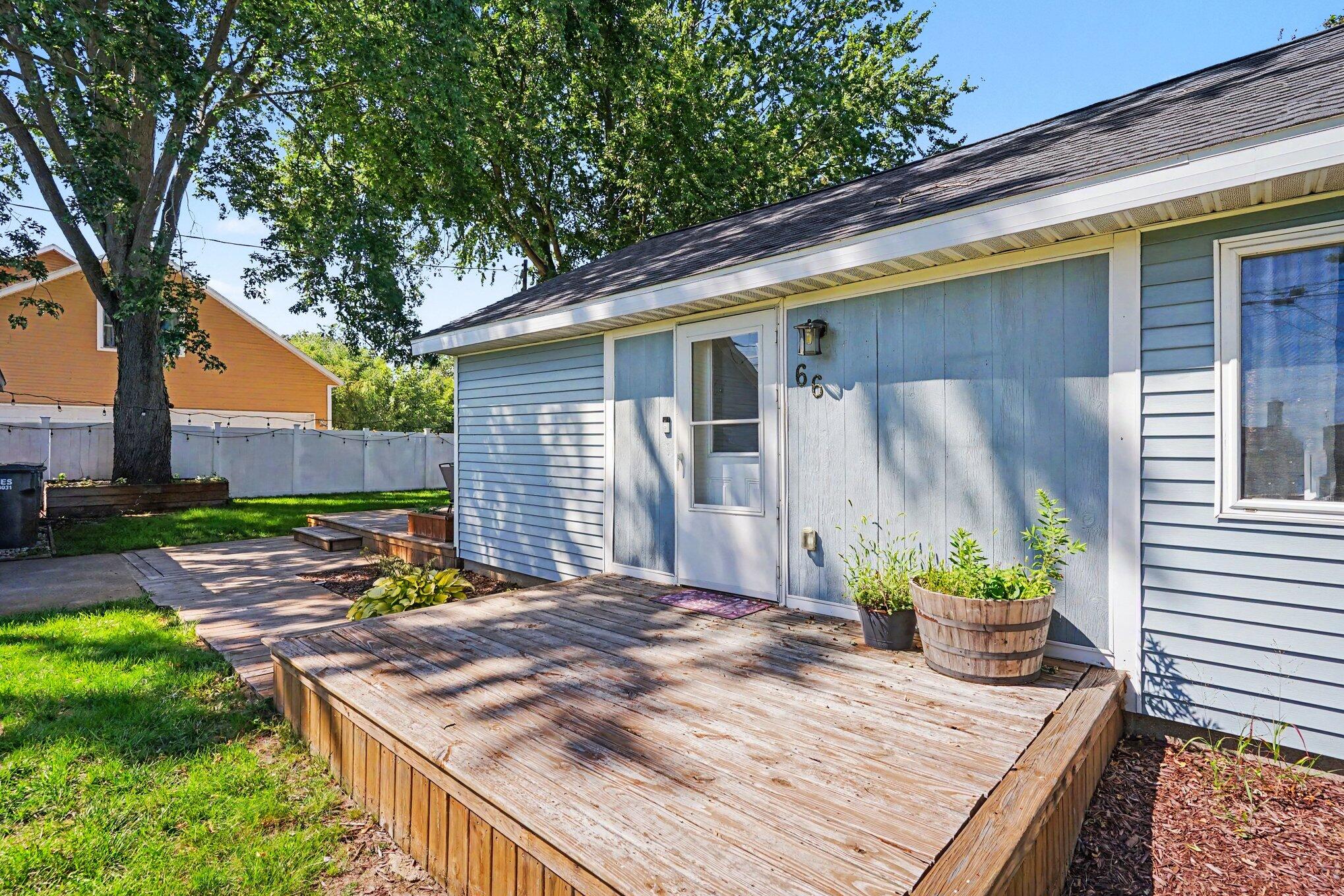 66 Lakeview Avenue Property Photo 6