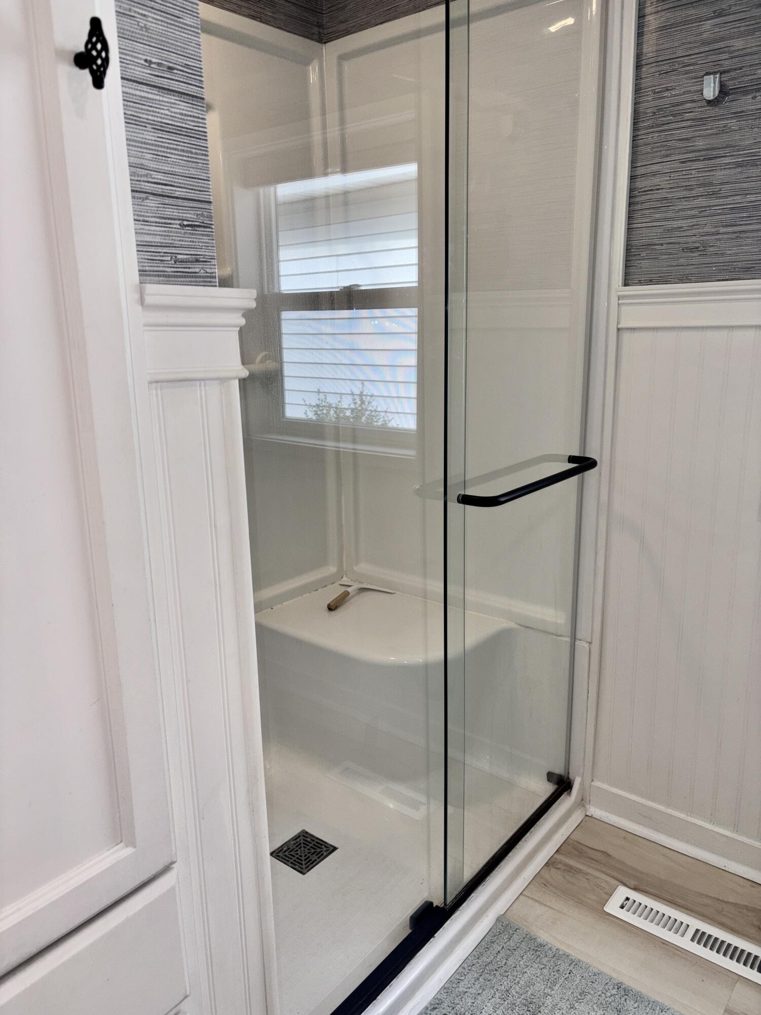 66 Lakeview Avenue Property Photo 23