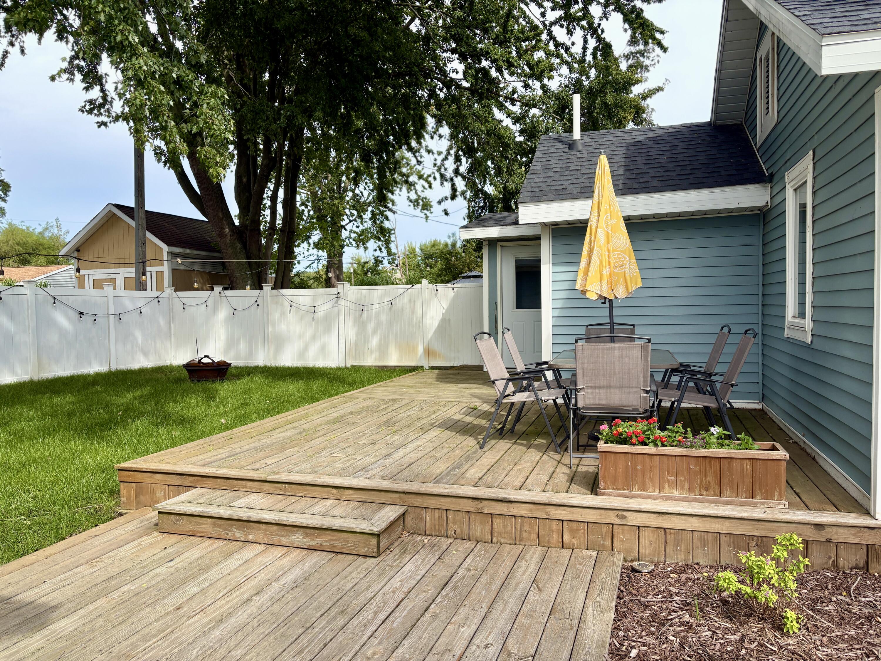 66 Lakeview Avenue Property Photo 32