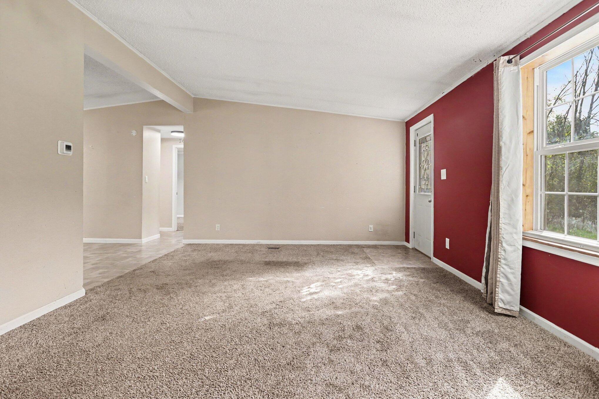 10671 Hillandale Drive Property Photo 5