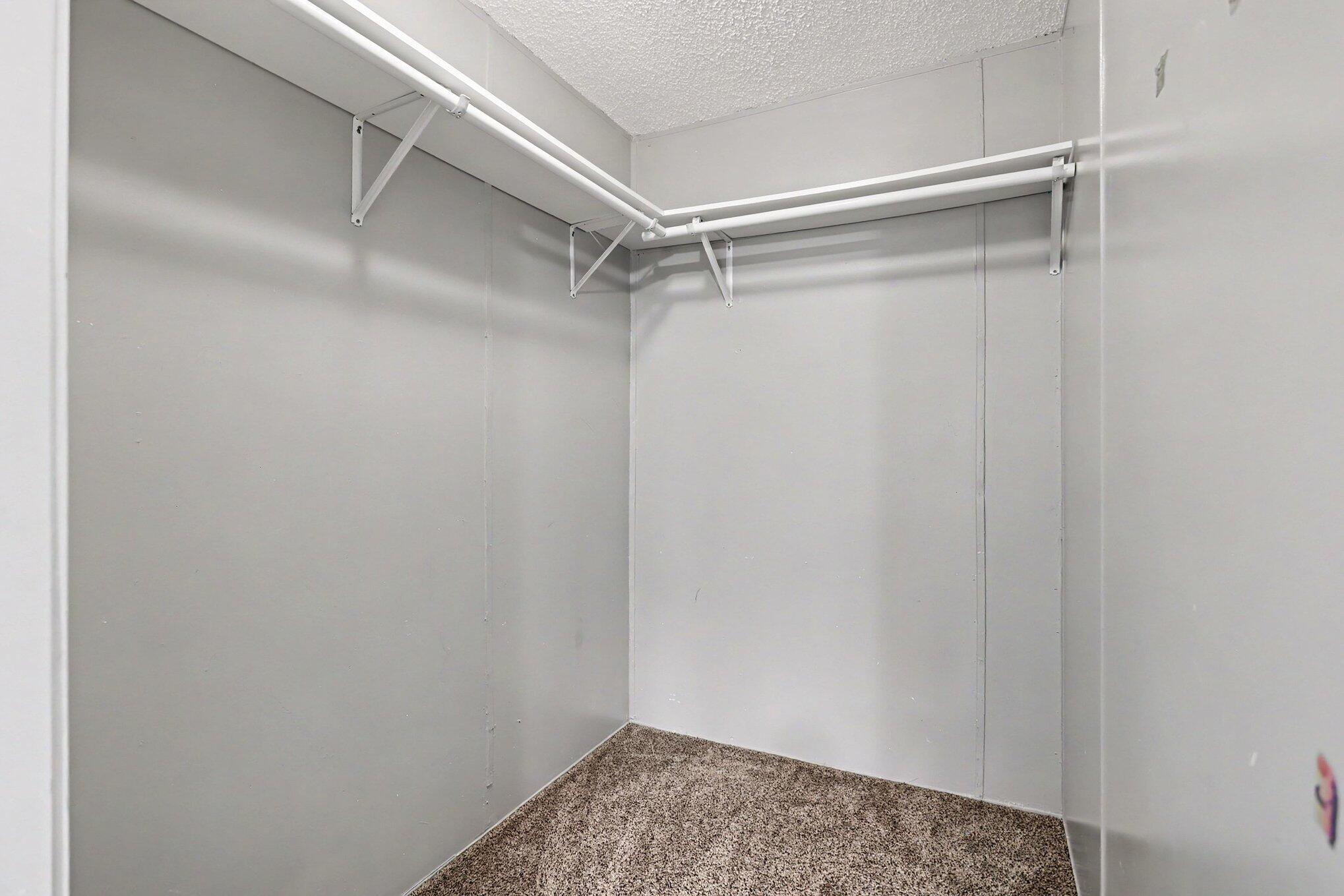 10671 Hillandale Drive Property Photo 18