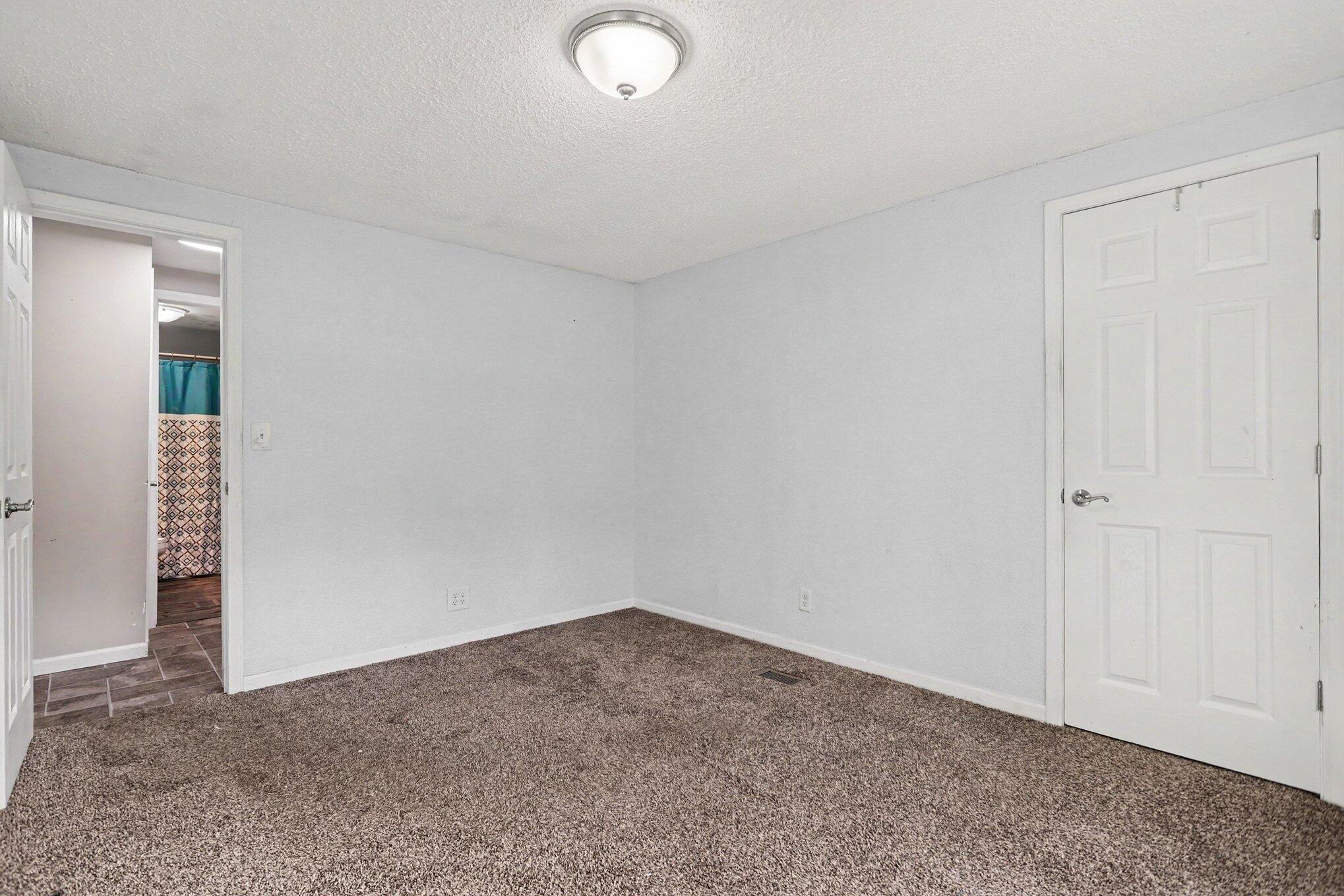 10671 Hillandale Drive Property Photo 26