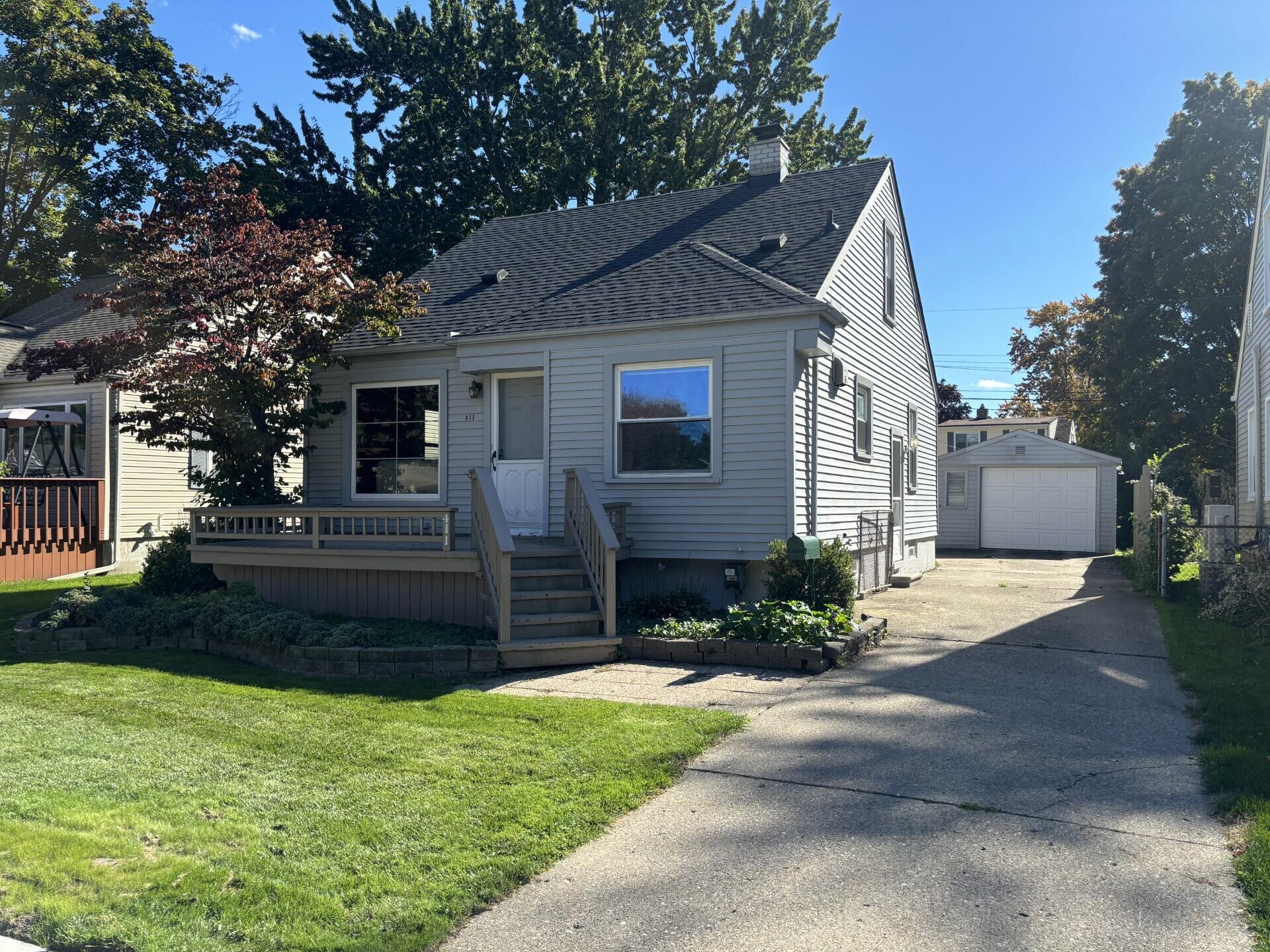 411 Leroy Avenue Property Photo 1