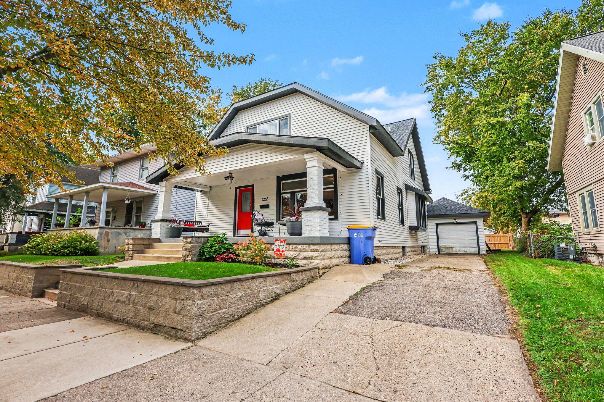 1265 Prospect Avenue Se Property Photo 3